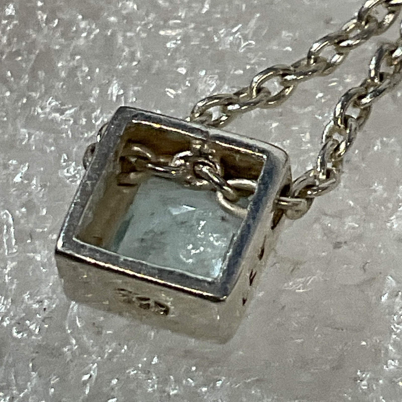 16in Sterling Silver Necklace Square Blue Gem Pendant 2.83g Minimalist Jewelry - Image 9