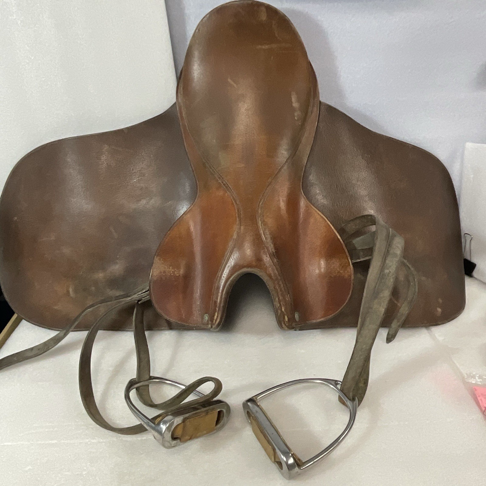 Walsall & London Barnsby England Leather English Saddle 21” Vintage Jumping - Image 1