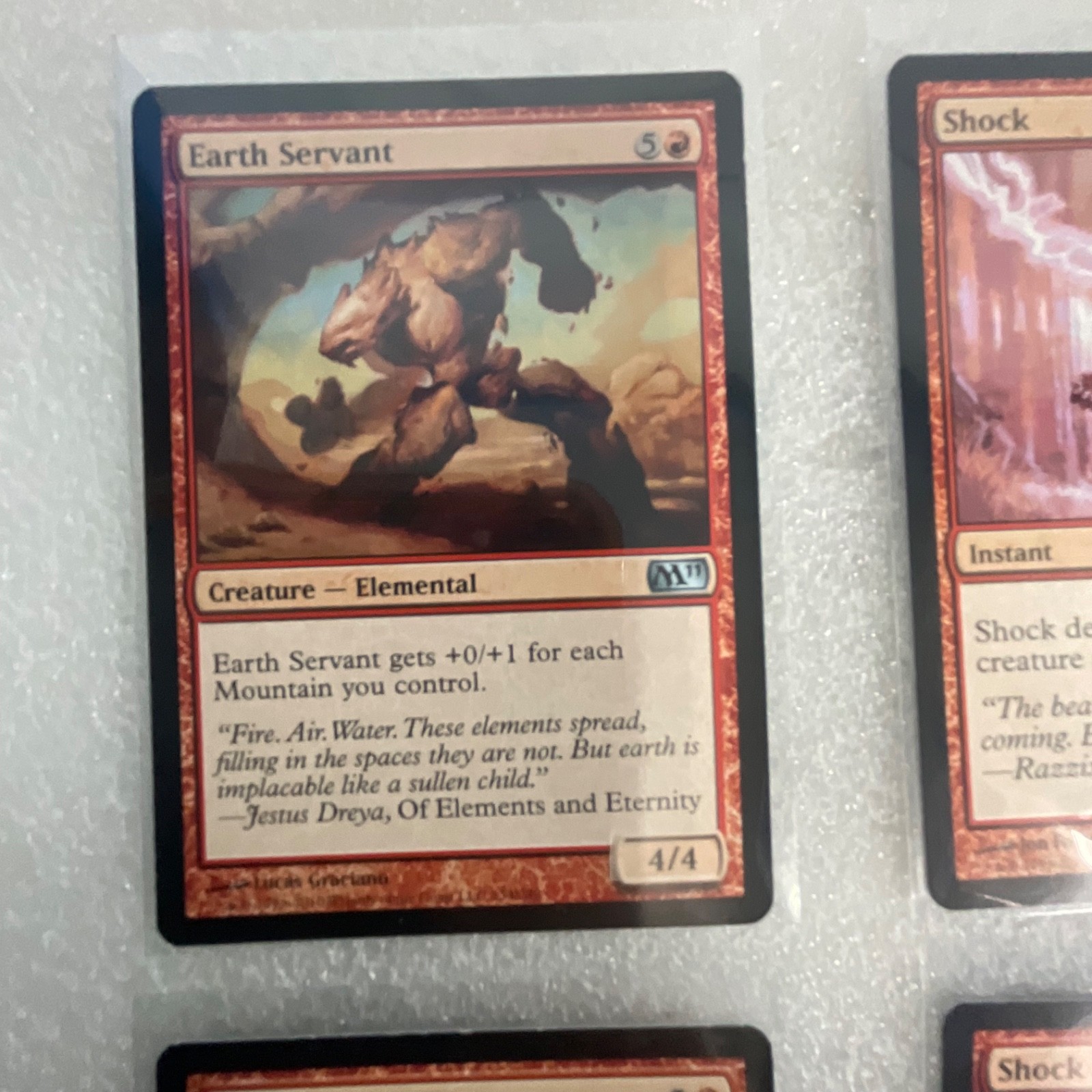 MTG 20 Card Red Lot M12 Mixed M11 Earth Servant Shock Lava Axe - Image 3