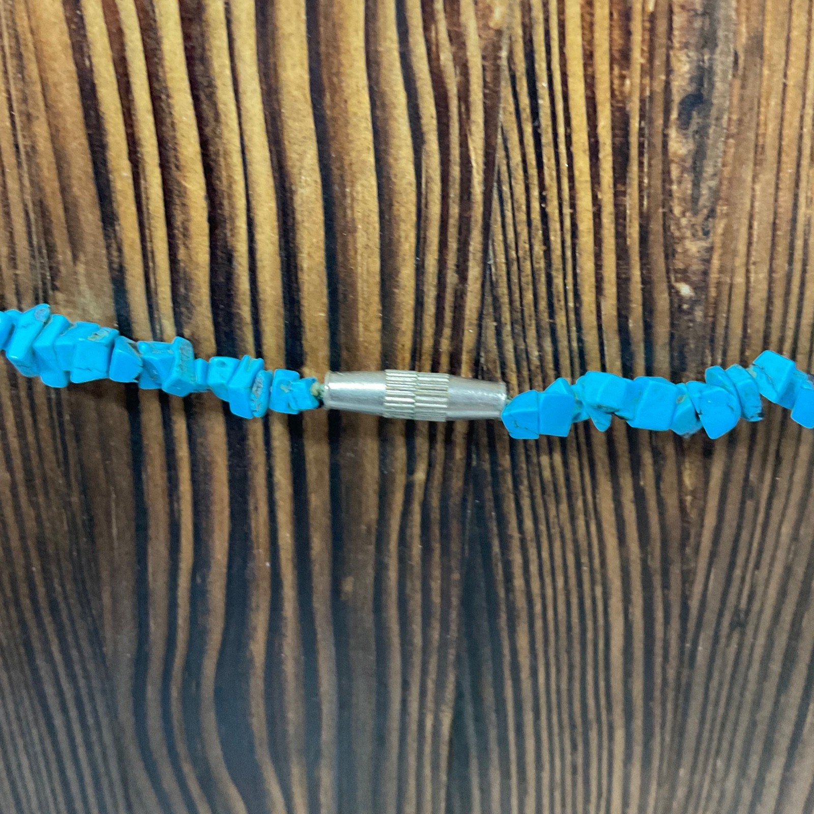 18in Turquoise Chip Beaded Necklace Magnetic Clasp Southwest Style 8.68g - Image 3