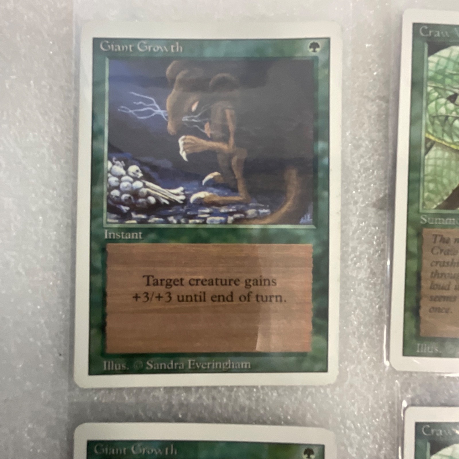 MTG 20 Card Green Lot Revised & M11 Giant Growth Craw Wurm Mixed - Image 3