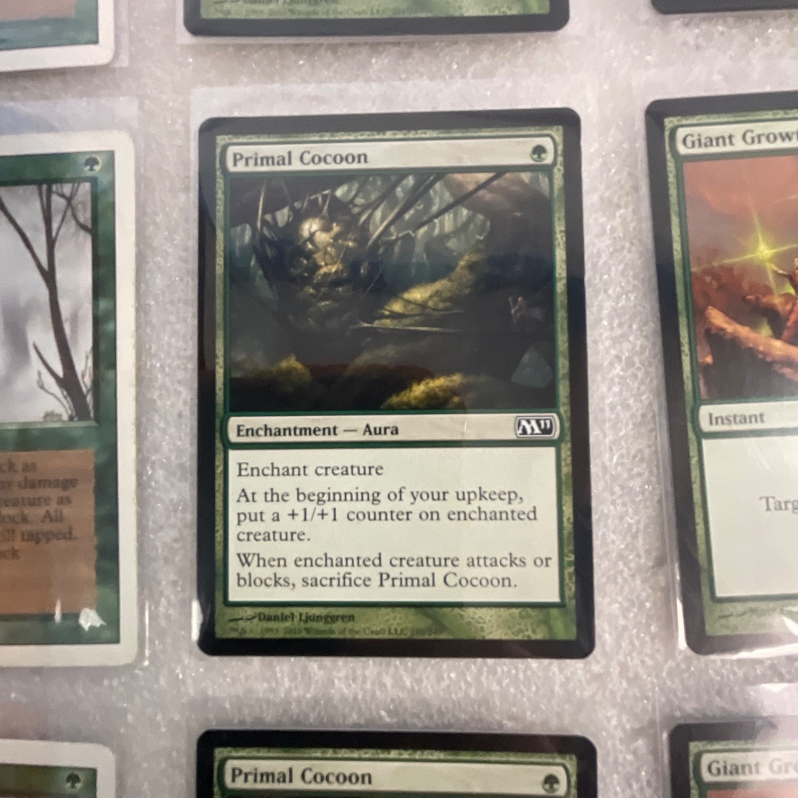 MTG 20 Card Green Lot Revised & M11 Giant Growth Craw Wurm Mixed - Image 17
