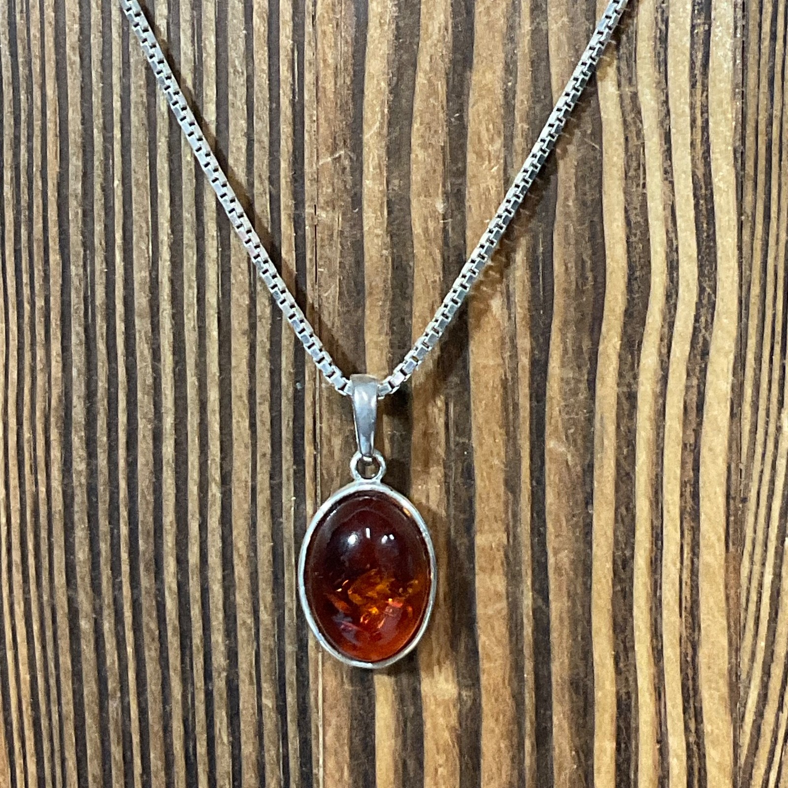 16in Italy 925 Silver Box Chain Necklace Amber Color Resin Cabochon Pendant - Image 1