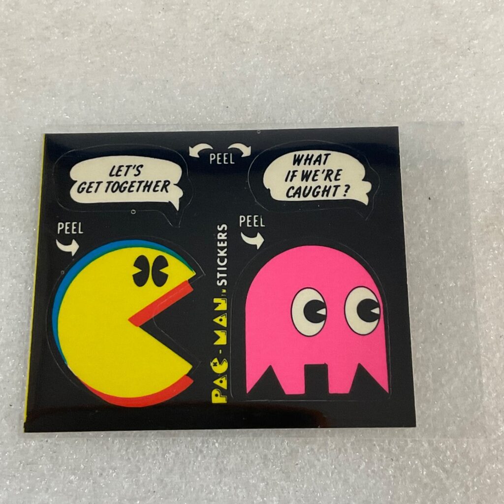 1980 Fleer Pac-Man Sticker #47 Let's Get Together Pinky Ungraded - Image 1