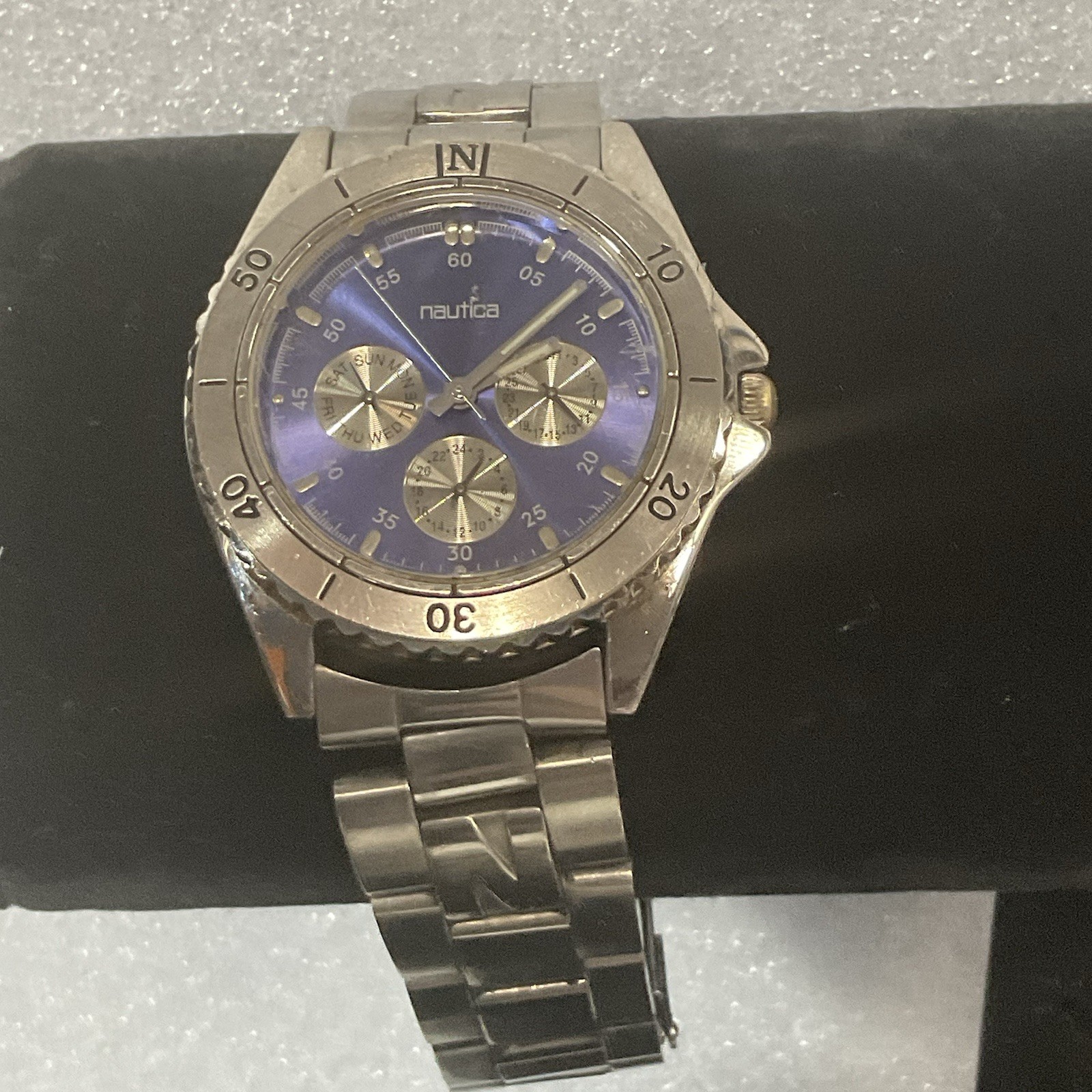 Nautica Watch Blue Dial Weekday 24hr Day Of Month 12 Hr Butterfly Band Preowned - Image 14