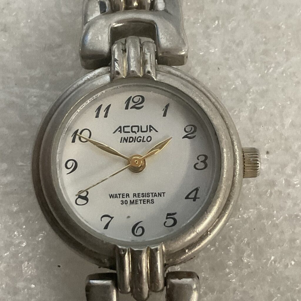 Acqua Indiglo water resistant 30 Meters M9 Silver Toned Watch - Image 1