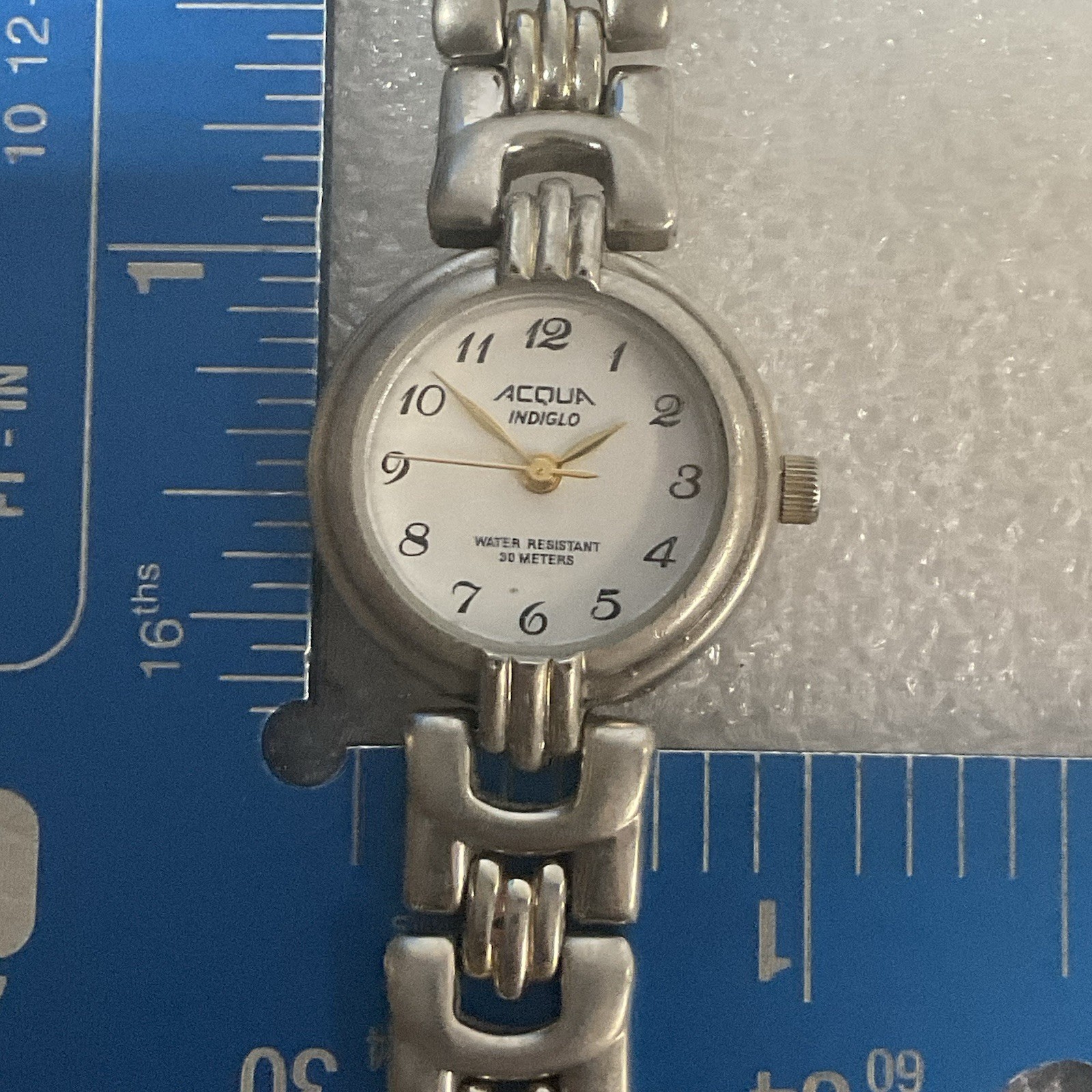 Acqua Indiglo water resistant 30 Meters M9 Silver Toned Watch - Image 19