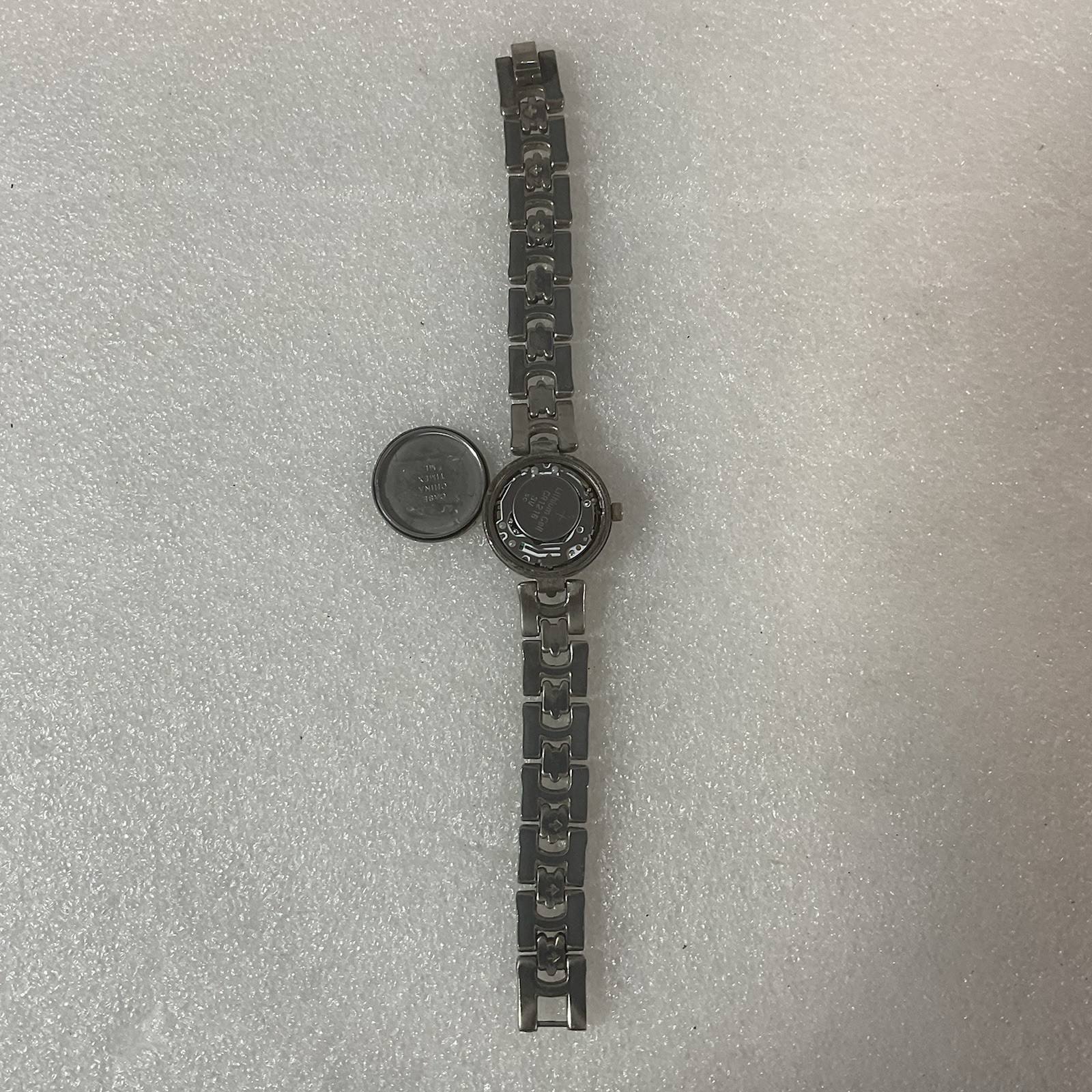 Acqua Indiglo water resistant 30 Meters M9 Silver Toned Watch - Image 23
