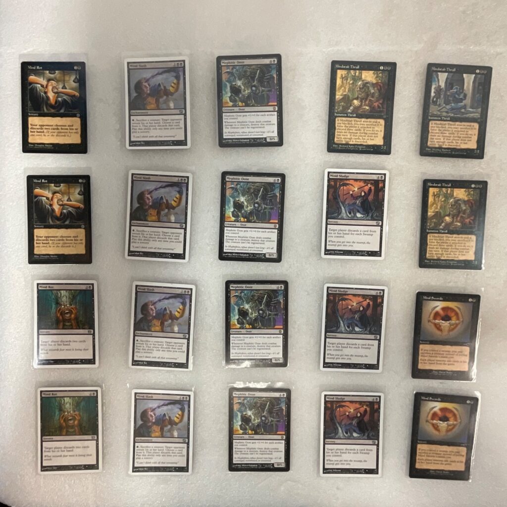 MTG 20 Card Black Lot Mind Rot Mephitic Ooze Mindstab Thrull Mixed Sets - Image 1
