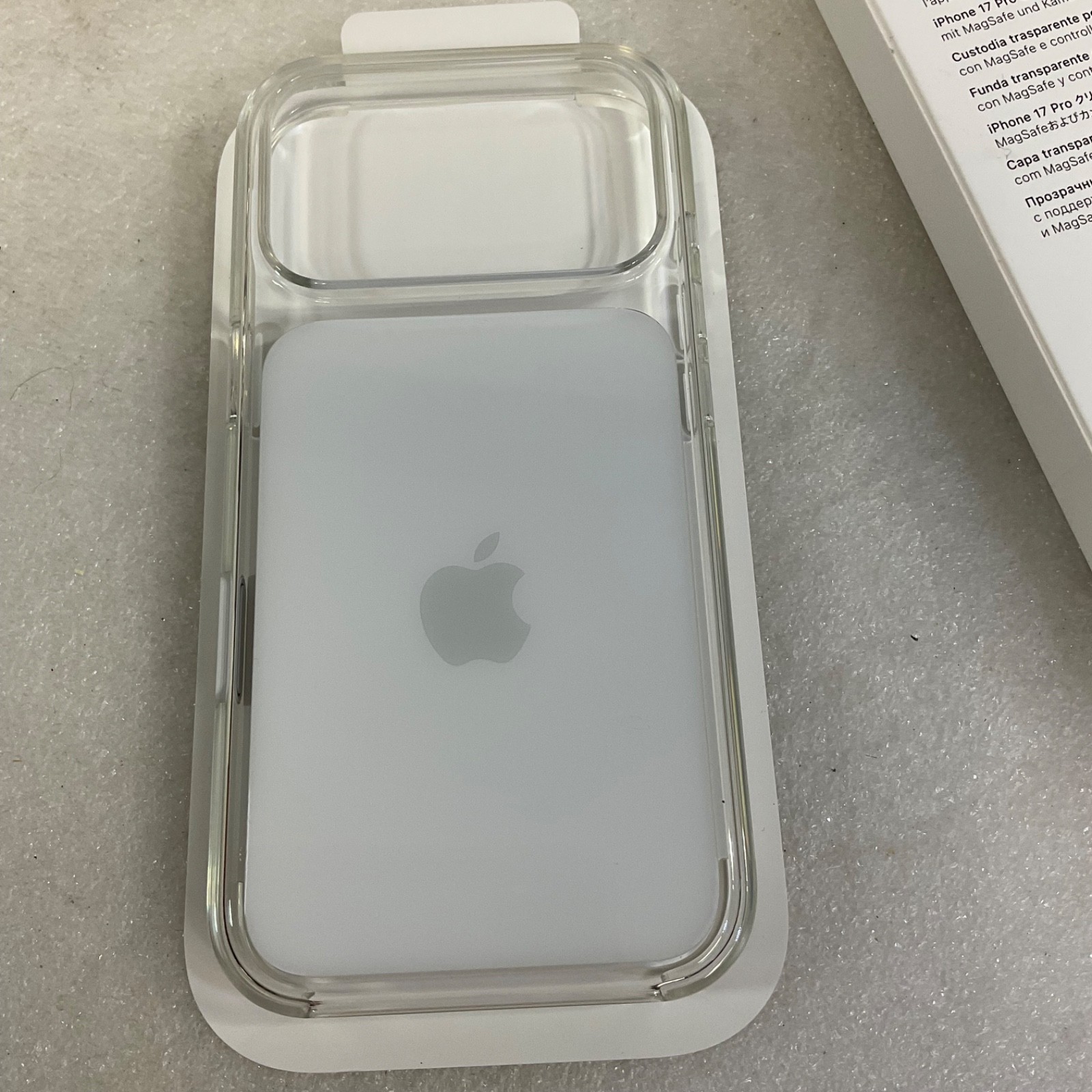 Apple iPhone 17 Pro Clear Case MagSafe Camera Control A3564 Open Box - Image 7