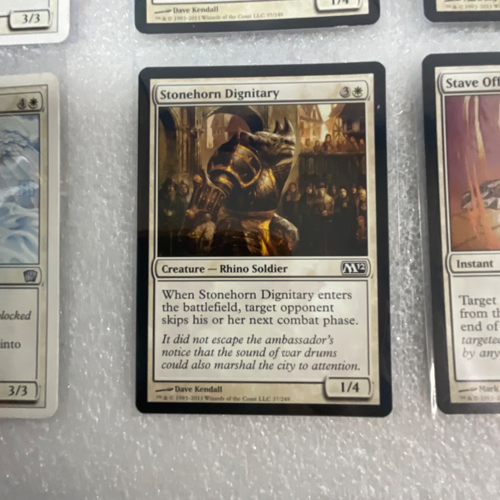 MTG 20 Card White Lot M12 Mixed w/ Pacifism Gideon's Lawkeeper Griffin Sentinel - Image 7
