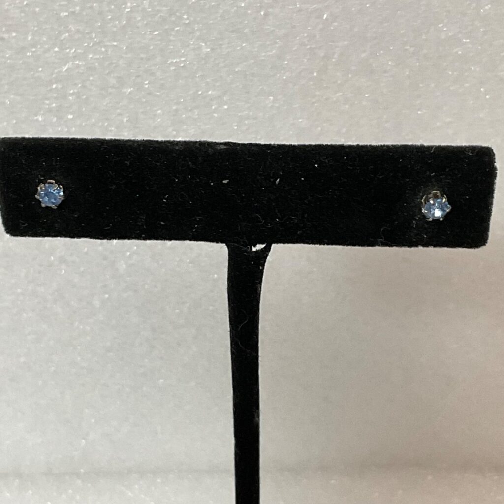 Light Blue Gemstone Stud Earrings 3mm Fashion Jewelry Petite Classic - Image 1