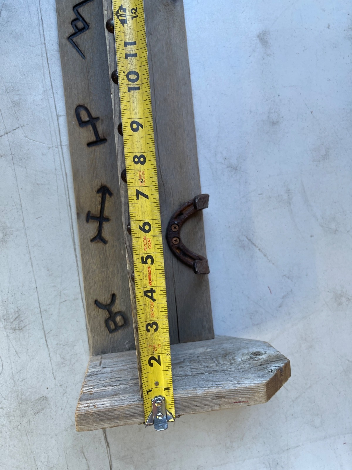 Rustic Western Wall Shelf 23in Reclaimed Wood Horseshoe Hooks Burned Brands - Image 16