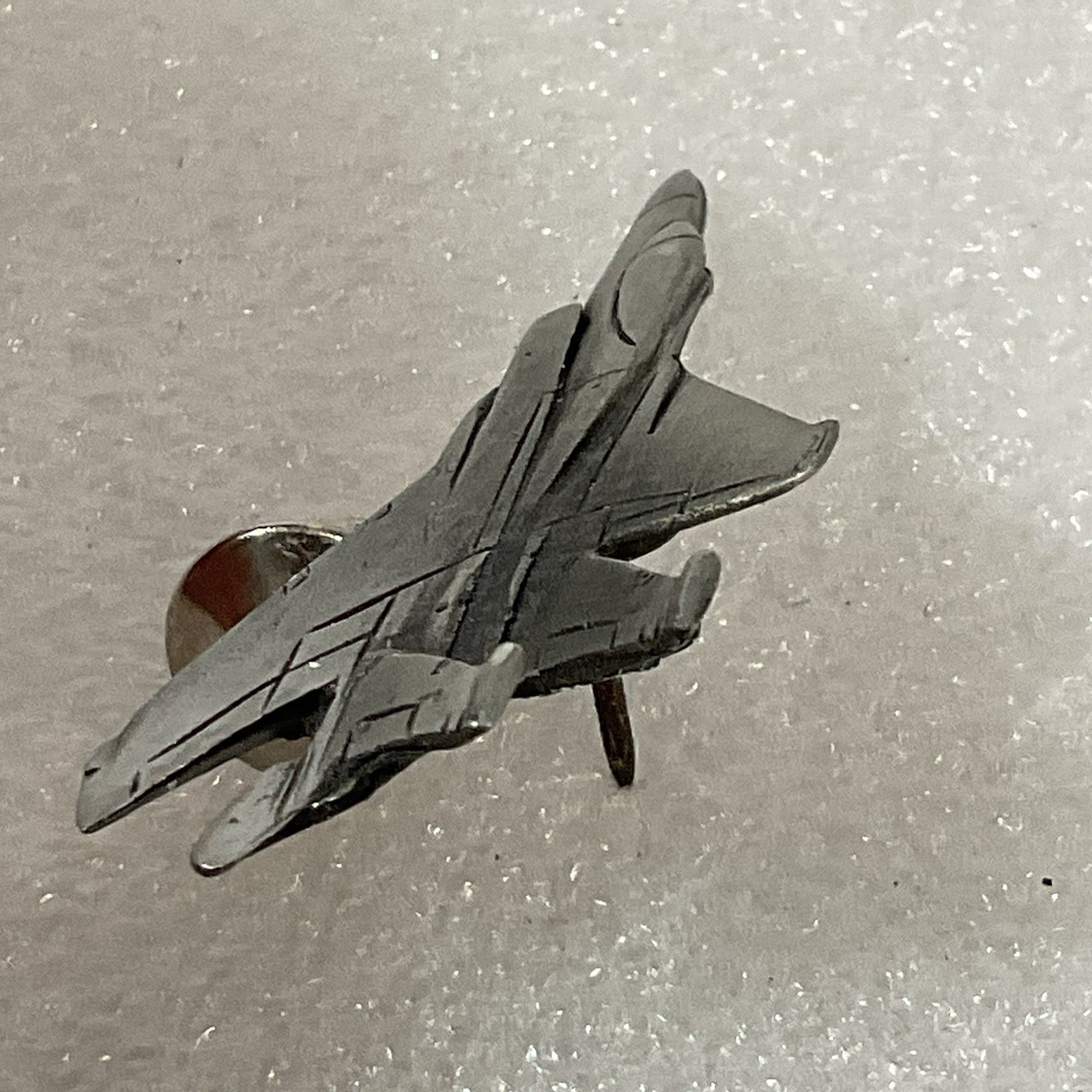 Silver Colored Metal F-15 Fighter Jet Plane Airplane Pin Pinback GnuCollectibles - Image 5