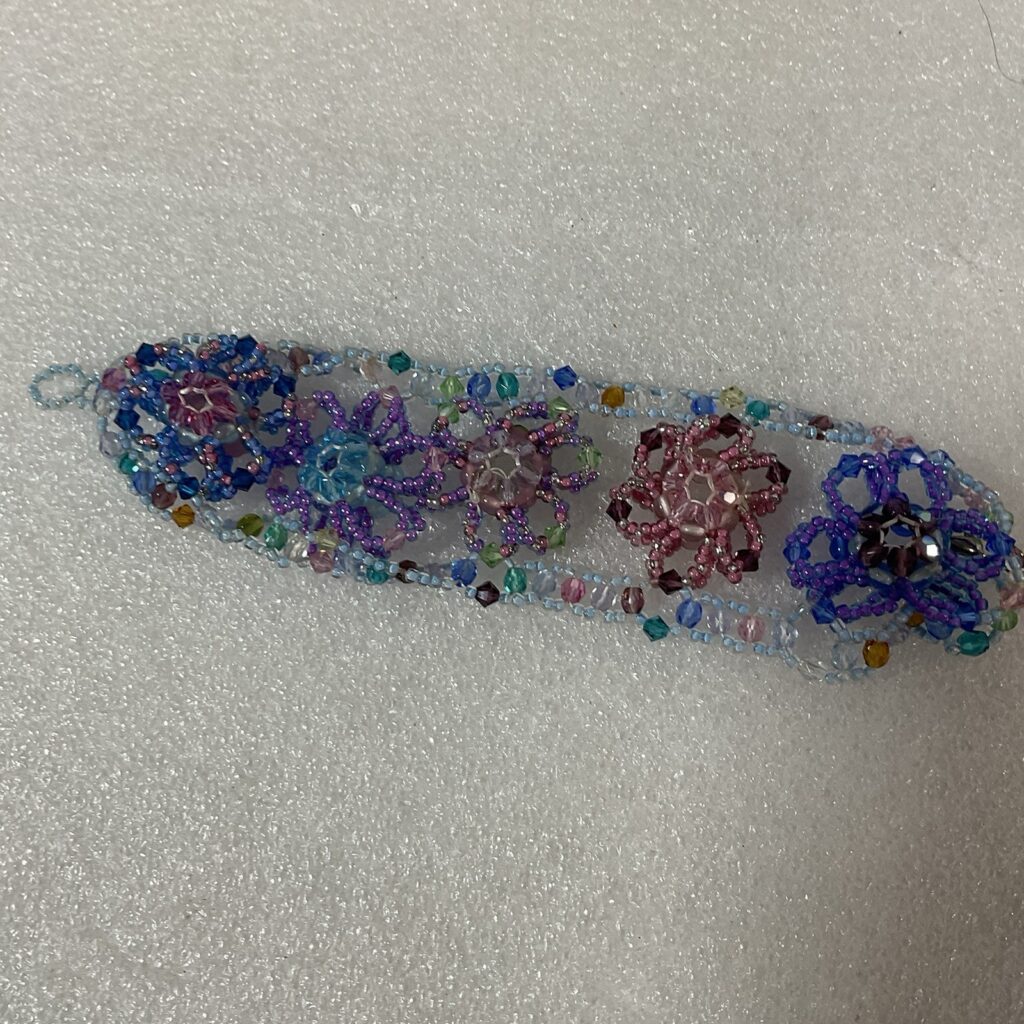 Flower Design Multicolor Bead Wide 6” Bracelet Lobster Claw Close GnuFashion - Image 1