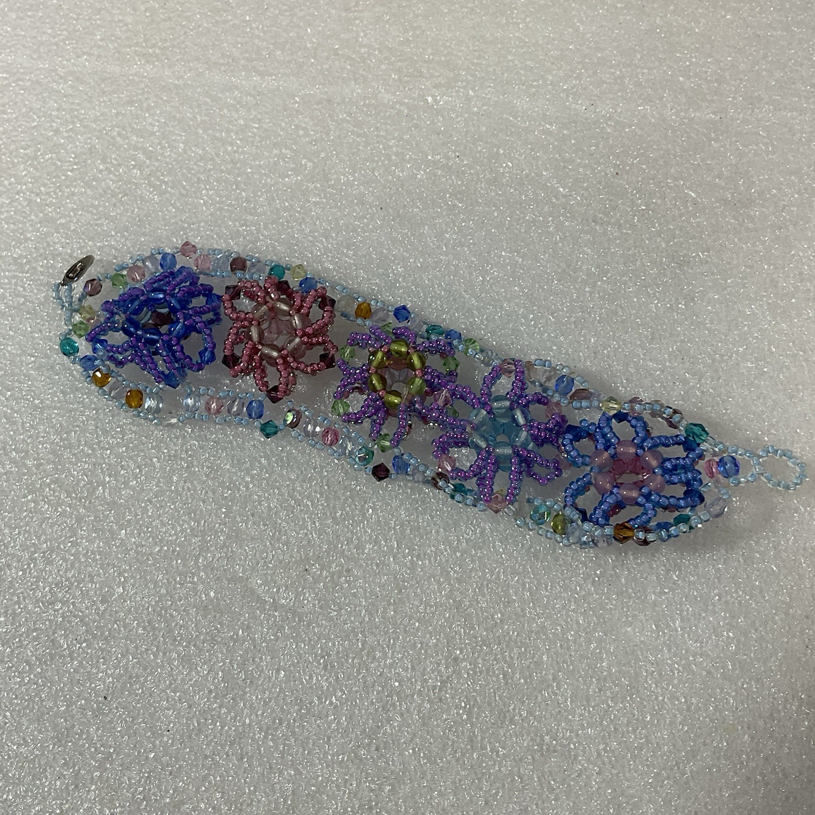 Flower Design Multicolor Bead Wide 6” Bracelet Lobster Claw Close GnuFashion - Image 10