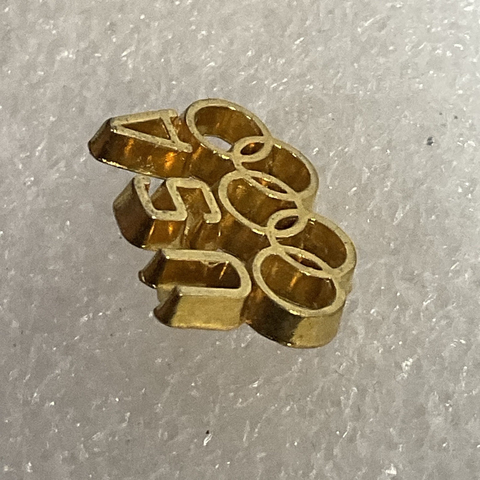 USA Gold Toned Olympic Rings Pin Pinback GnuCollectibles - Image 5