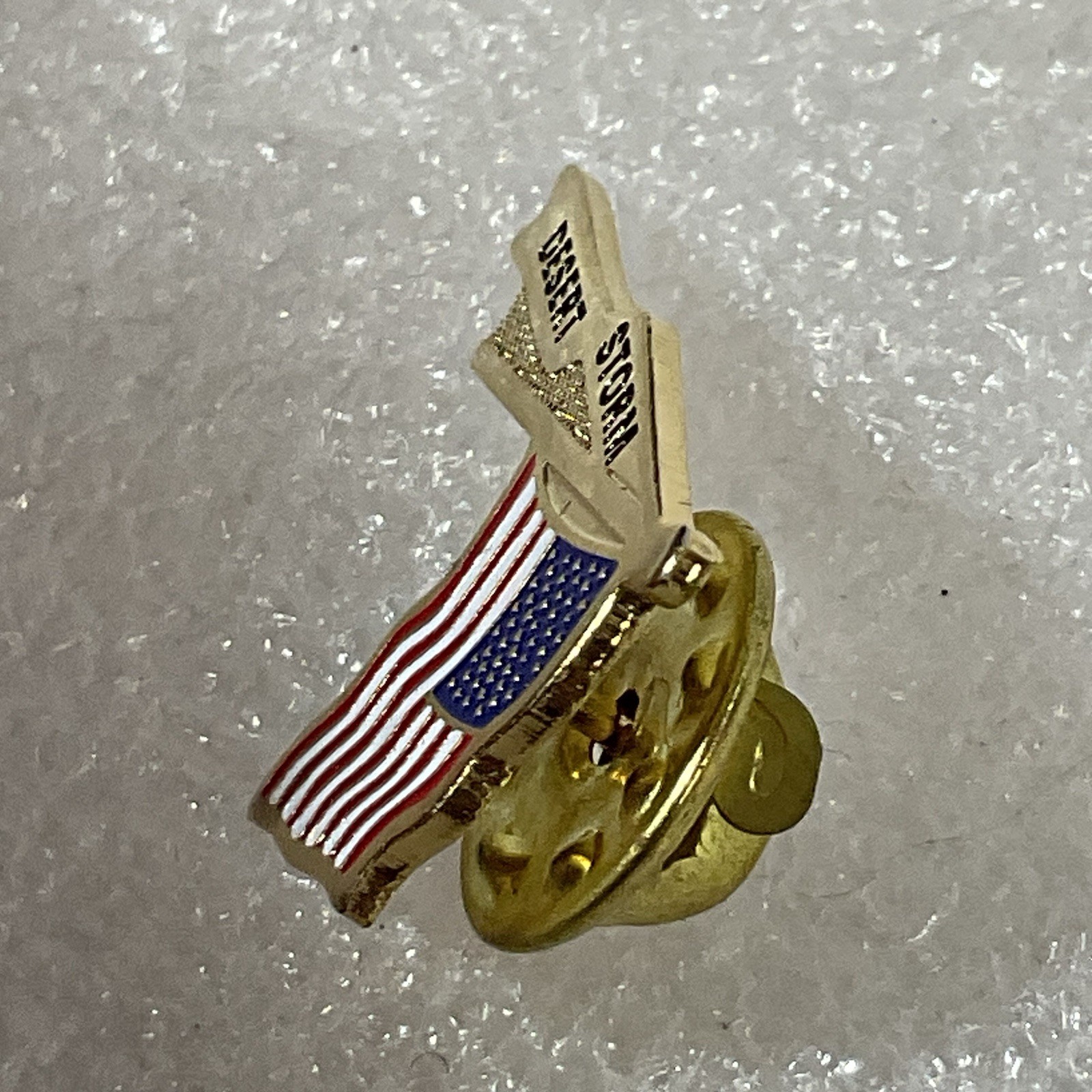 Desert Storm Gold Tone Flag Metal Pin Pinback GnuCollectibles - Image 6