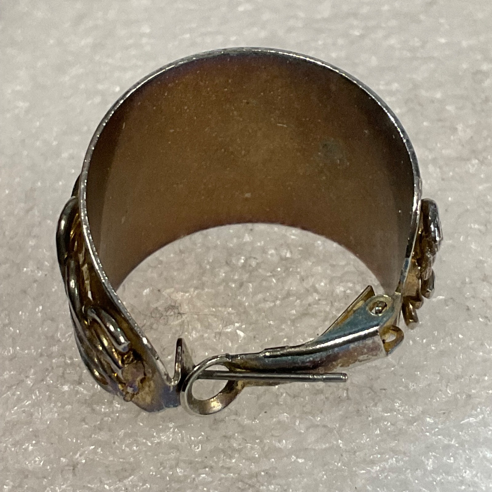 Vintage Wide Band Adjustable Ring Size 11 Gold Silver Tone Braided Celtic Design - Image 4