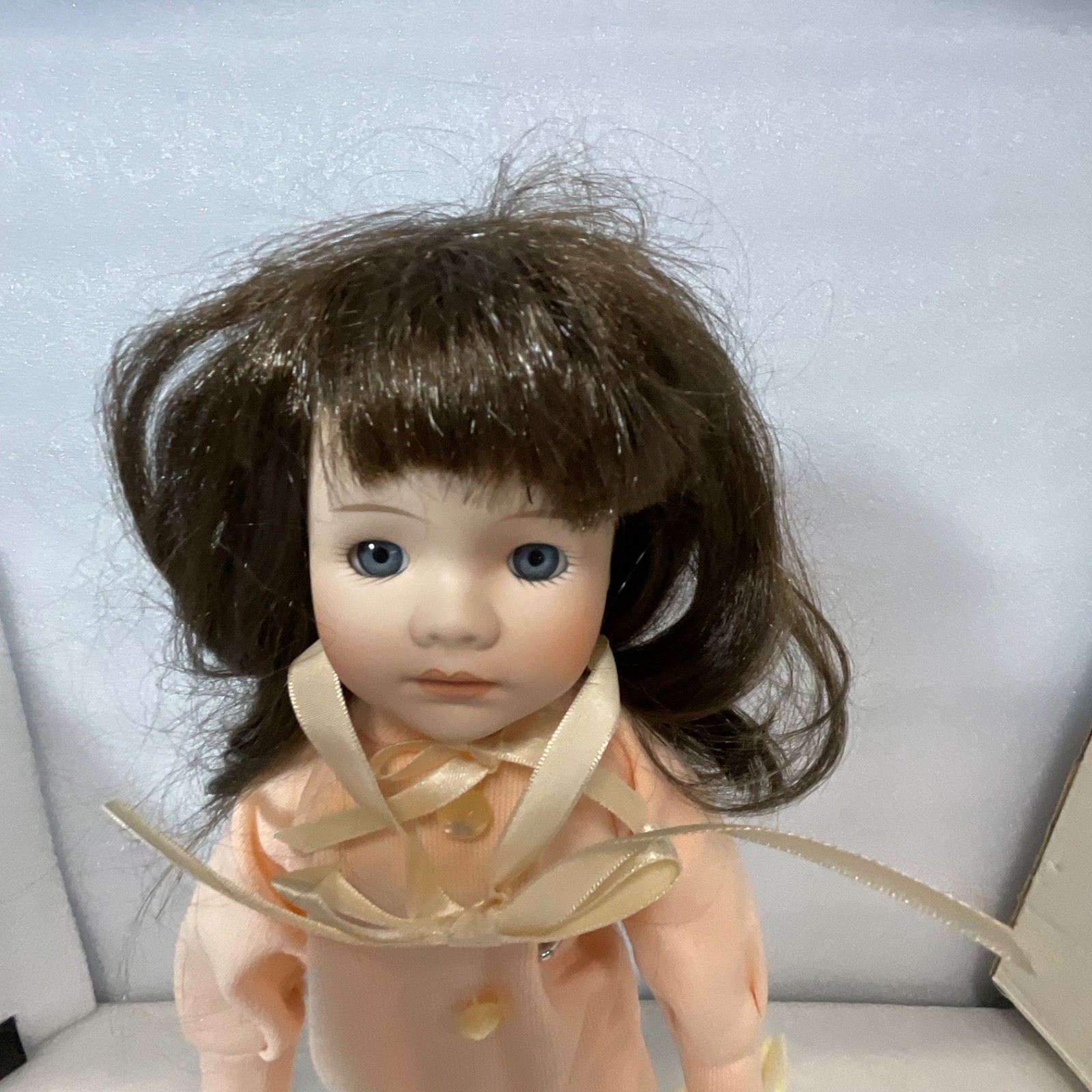 House of Lloyd Pajama Baby Doll 12-069 16in With Bear Box Stand 1989 - Image 5