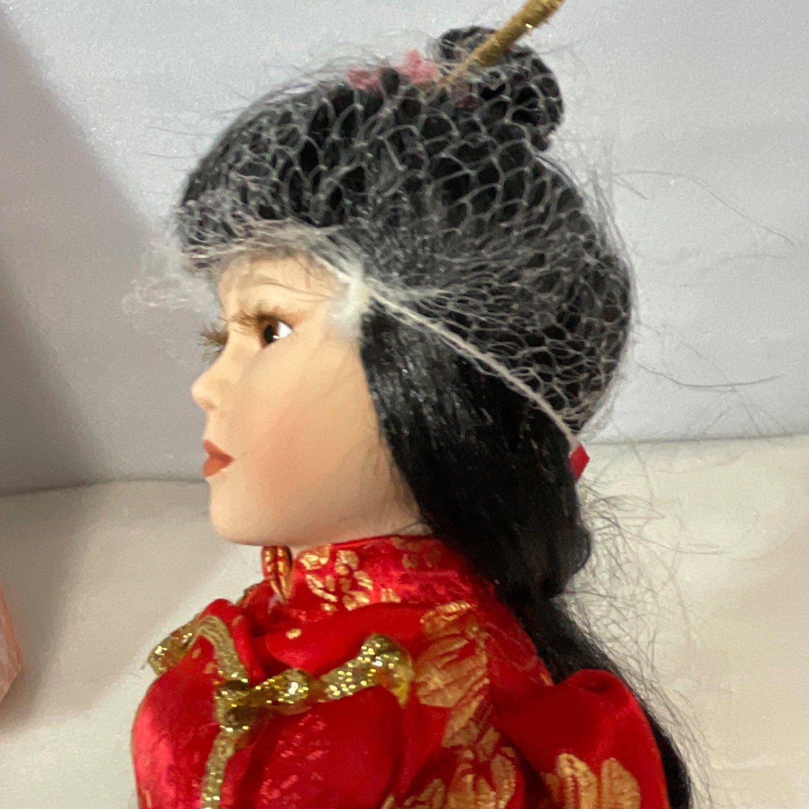 Americana Sweetheart Su Ling Porcelain Doll 15in Red Dress Box 28220 - Image 14