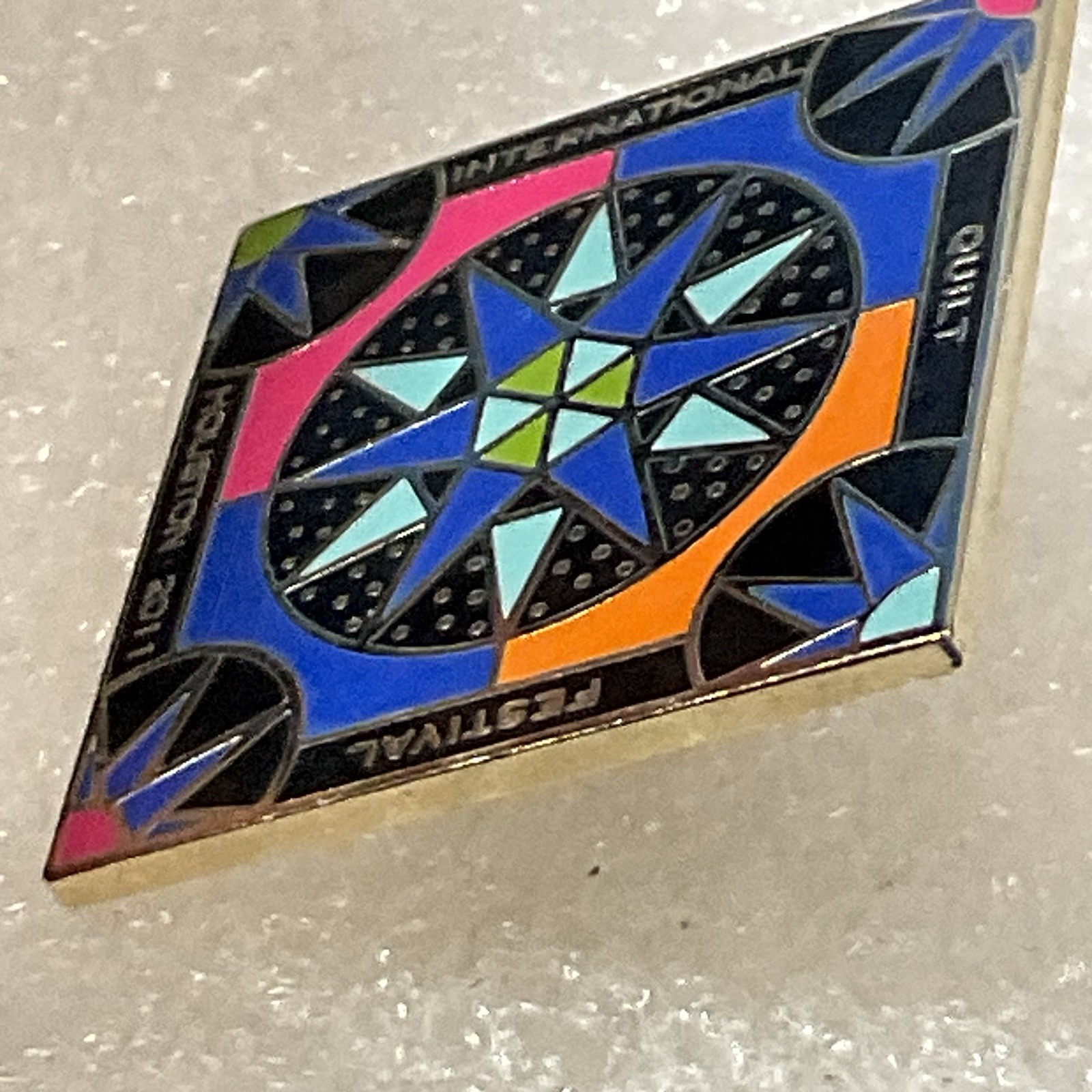 International Quilt Festival Houston 2011 Metal Enamel 1” Pin Pinback - Image 6