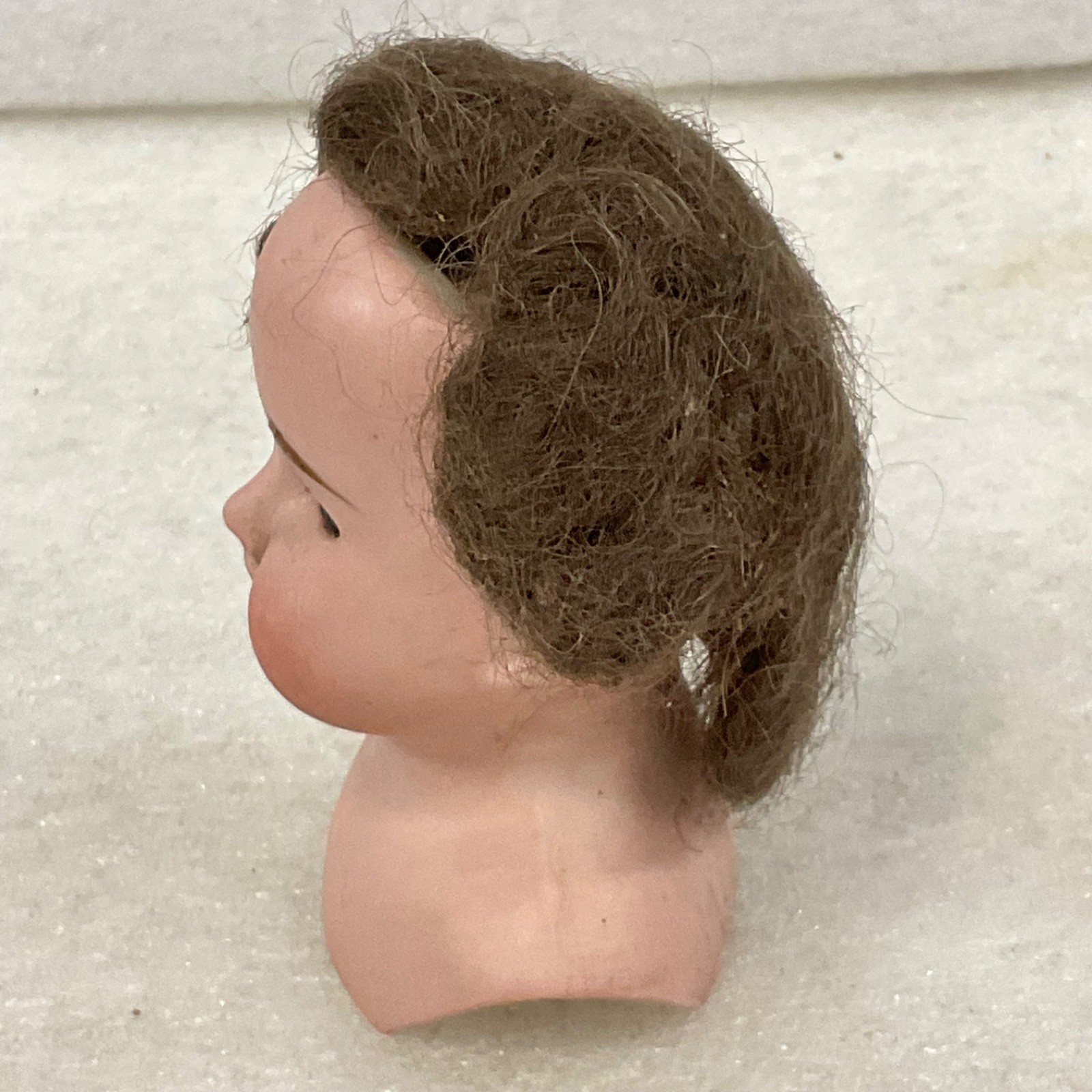 Germany Mabel 1810 Doll Head Bust Brown Wig Black Eyes 4 in - Image 2