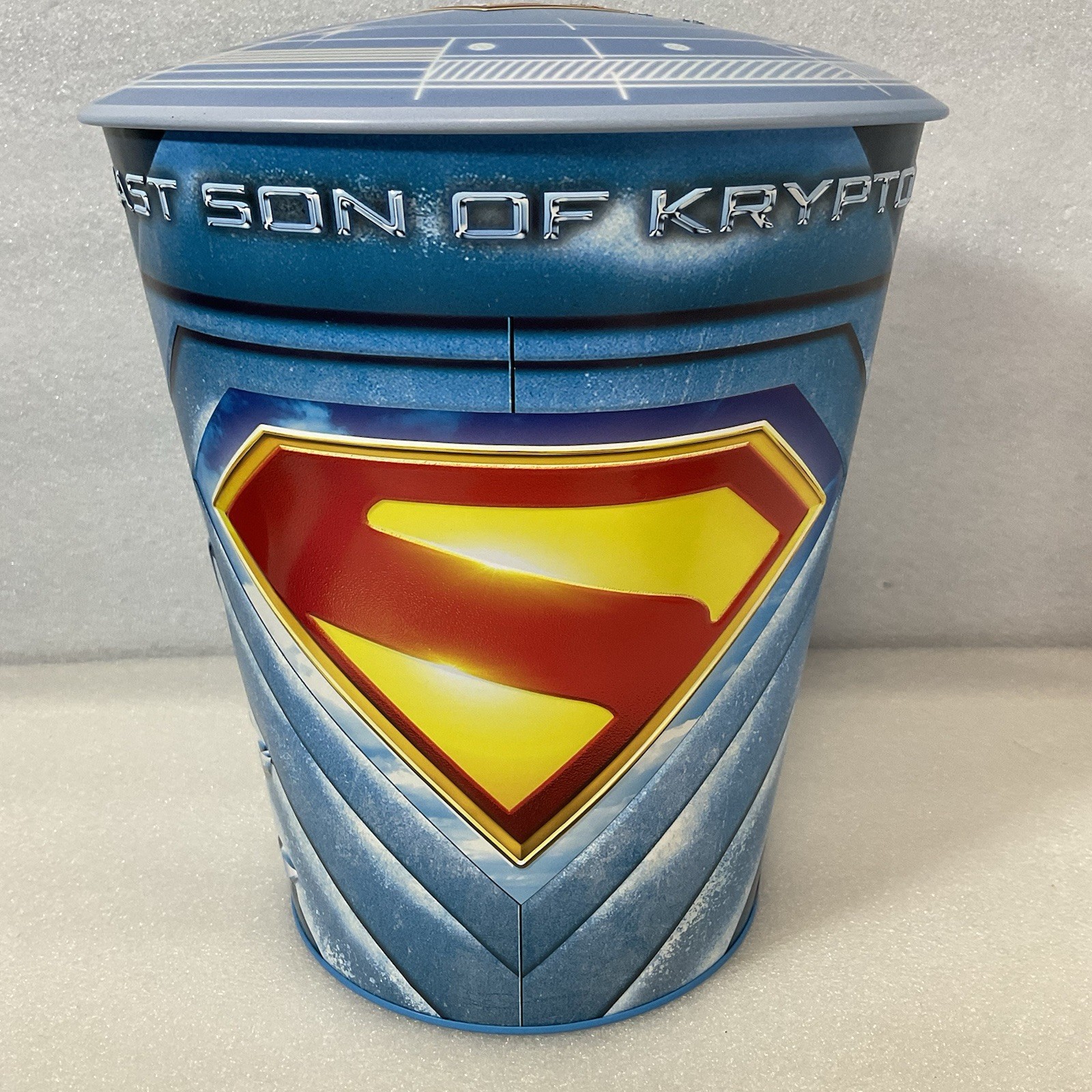 Superman Popcorn Bucket Last Son of Krypton Metal 11" DC Comics 6.8L - Image 1