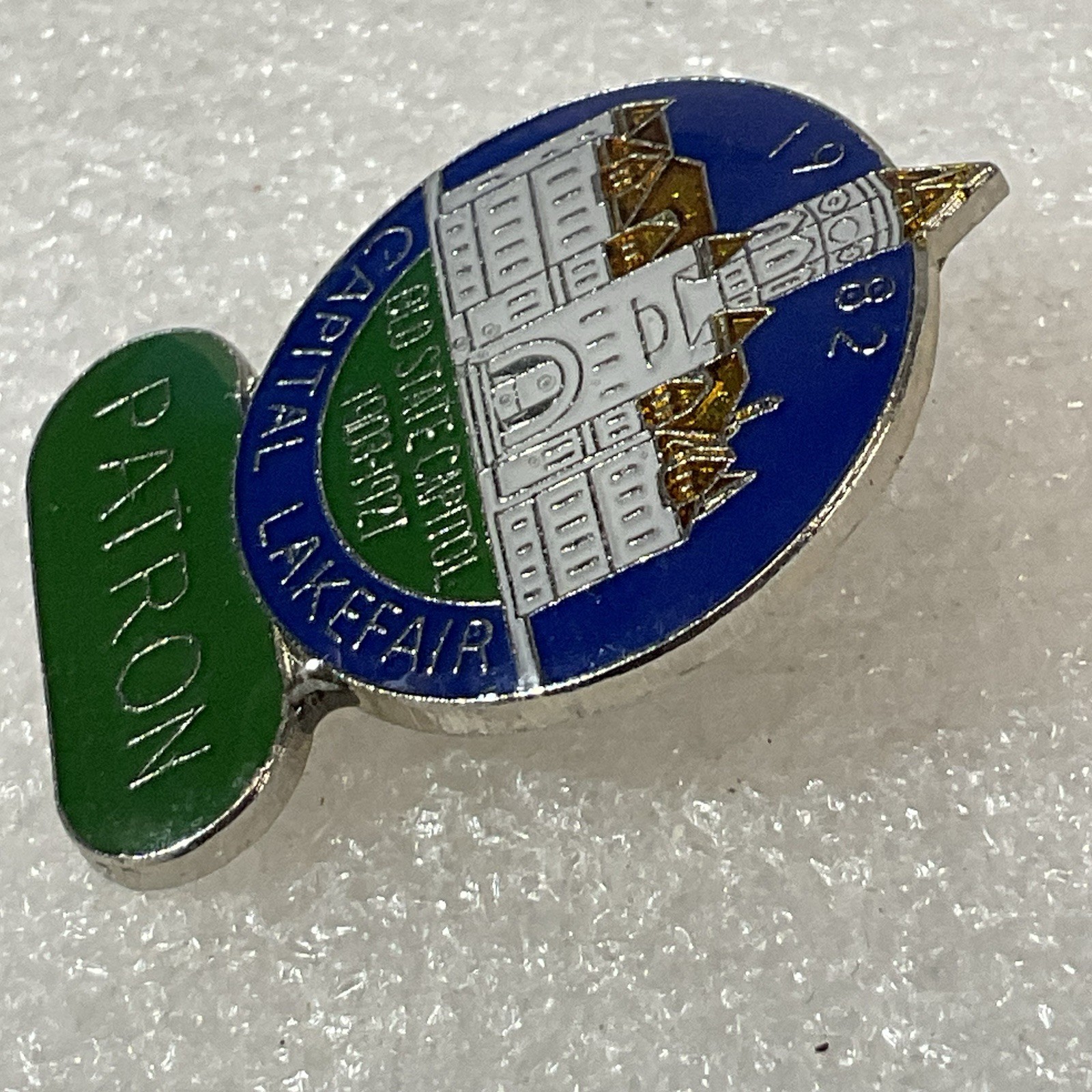 1982 Capital Lakefair Old State Capitol 1903-1927 Patron Pin Pinback Washington - Image 4