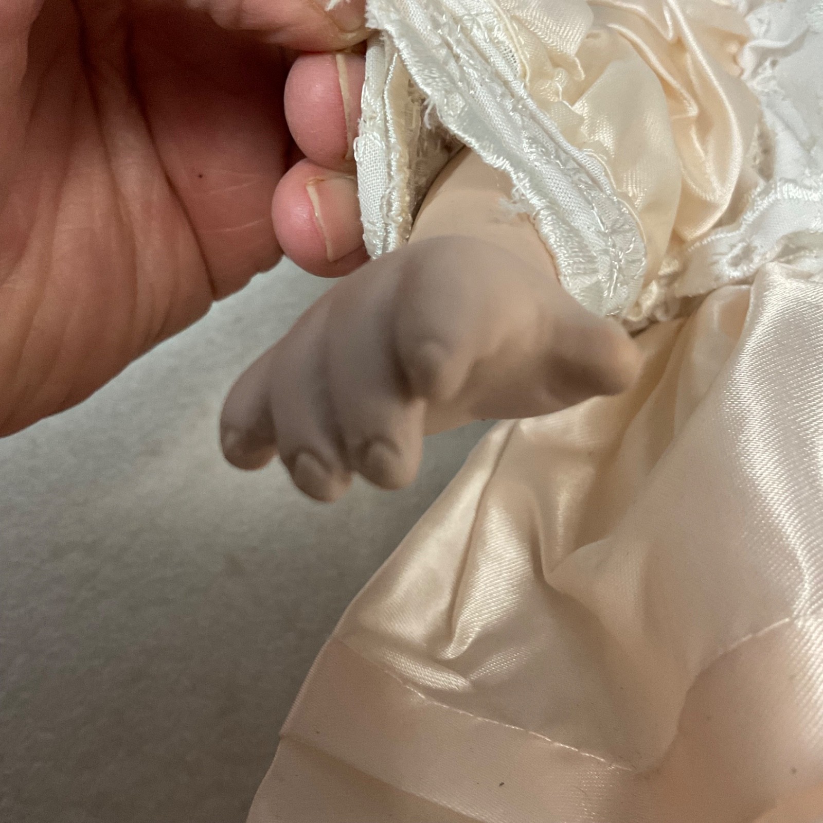 Blonde Blue Eyed Porcelain Doll 15.5in Pink Dress White Lace Bow - Image 15