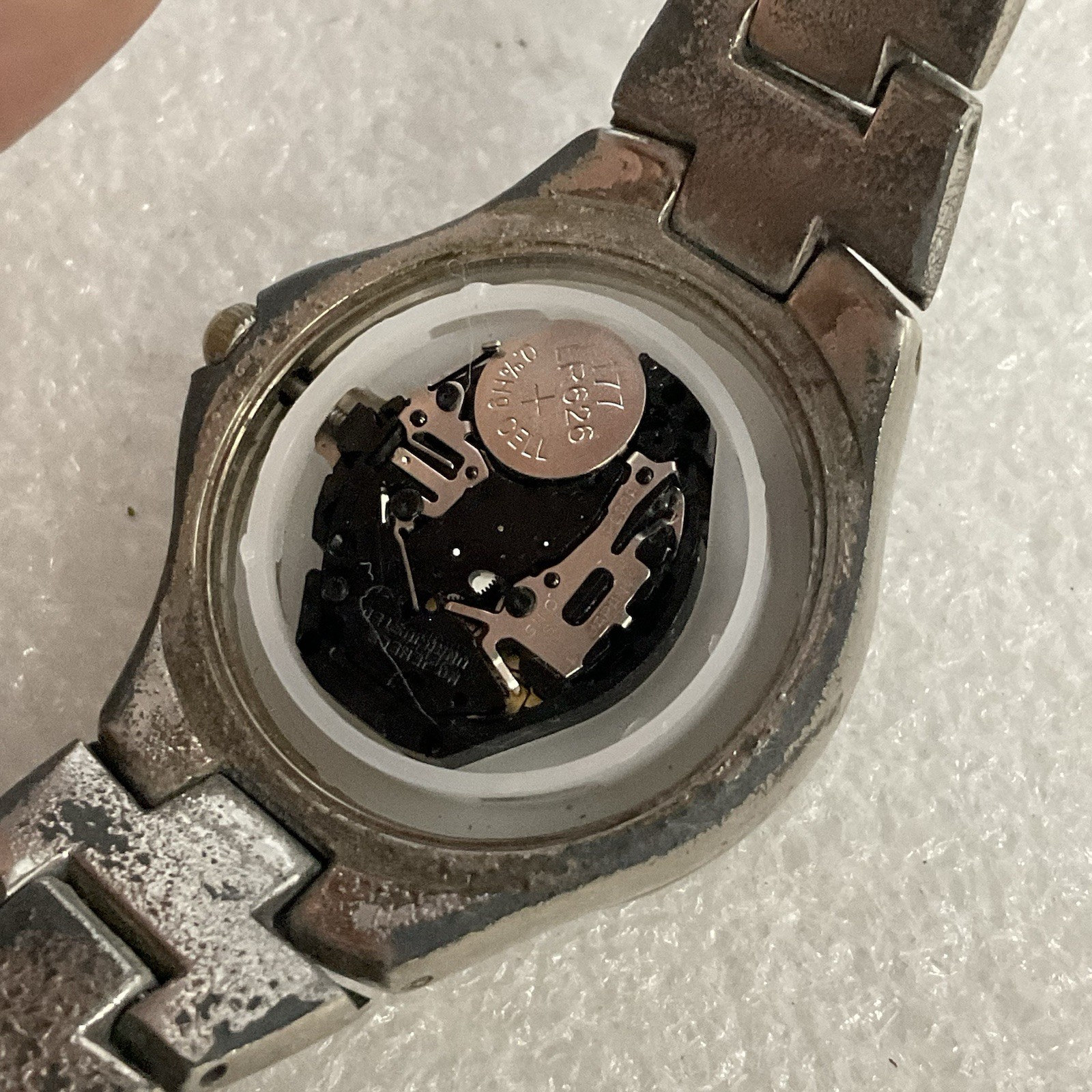 Authentic BUM Equipment Watch Blue Face WR 100M Date - Image 3