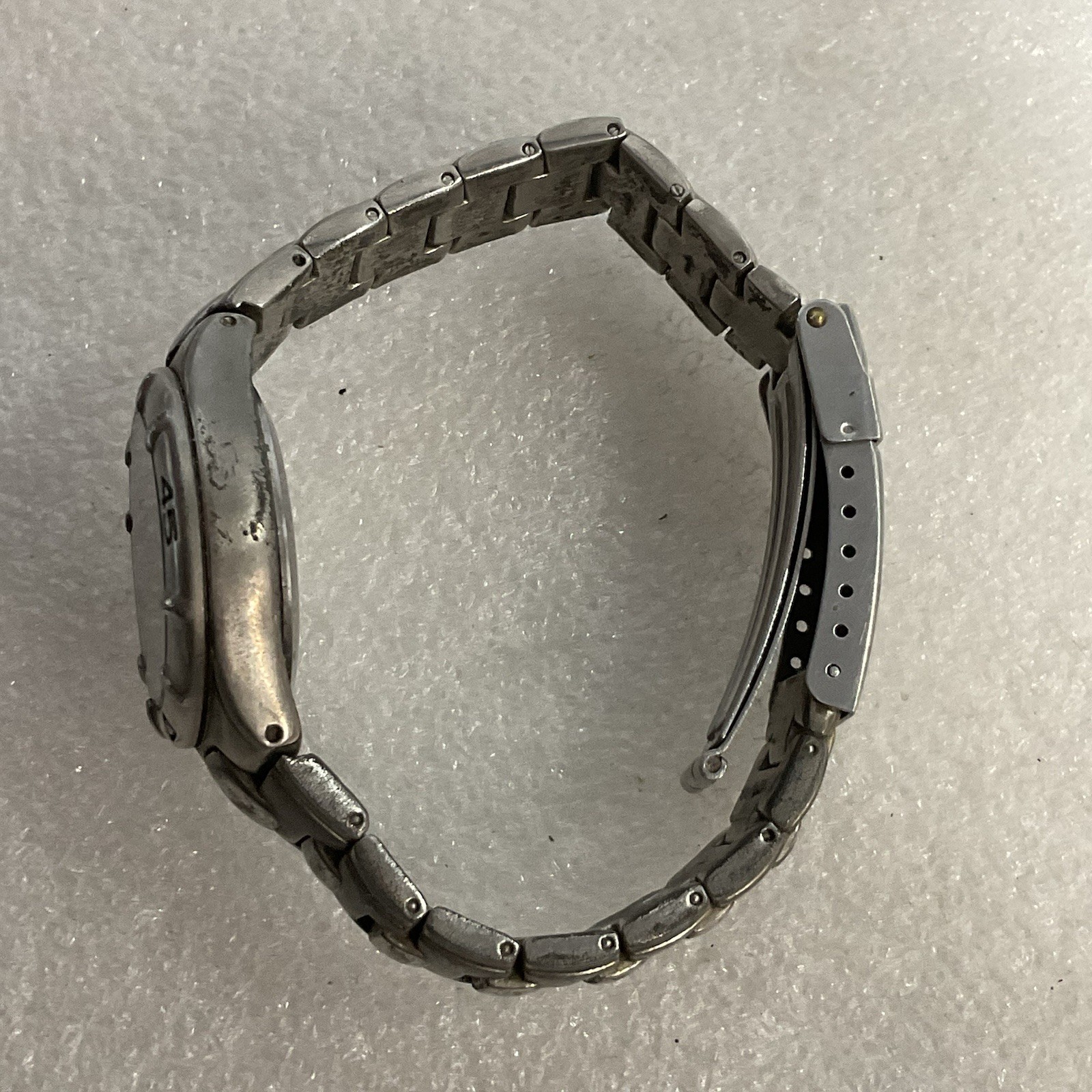 Authentic BUM Equipment Watch Blue Face WR 100M Date - Image 15