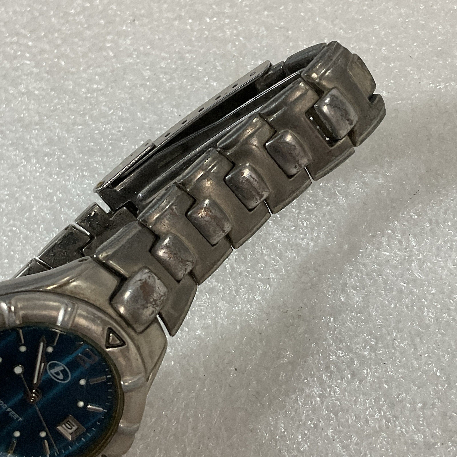 Authentic BUM Equipment Watch Blue Face WR 100M Date - Image 18