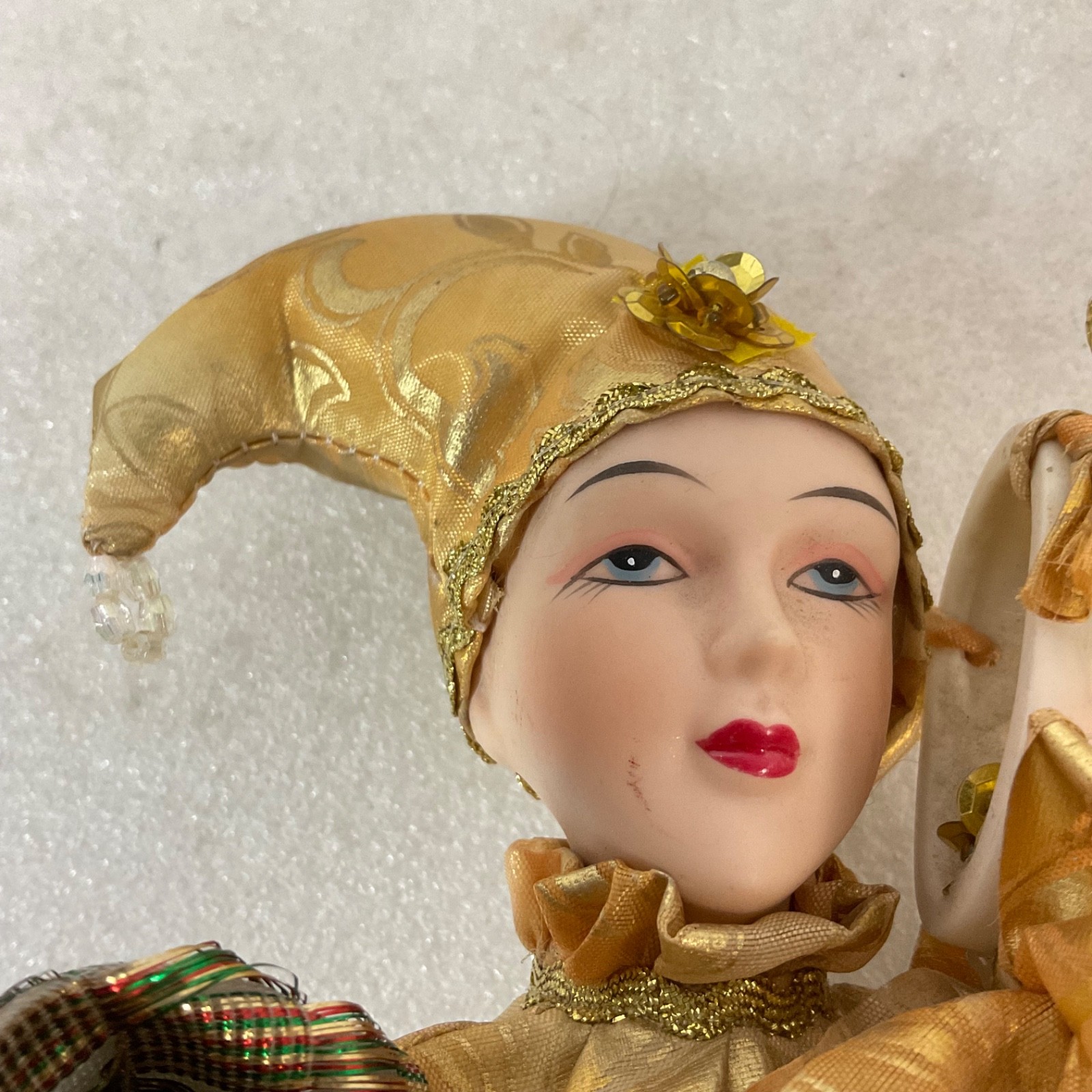 Gold Harlequin Jester Musical Wind Up Doll 12in Mask Base Mount - Image 3