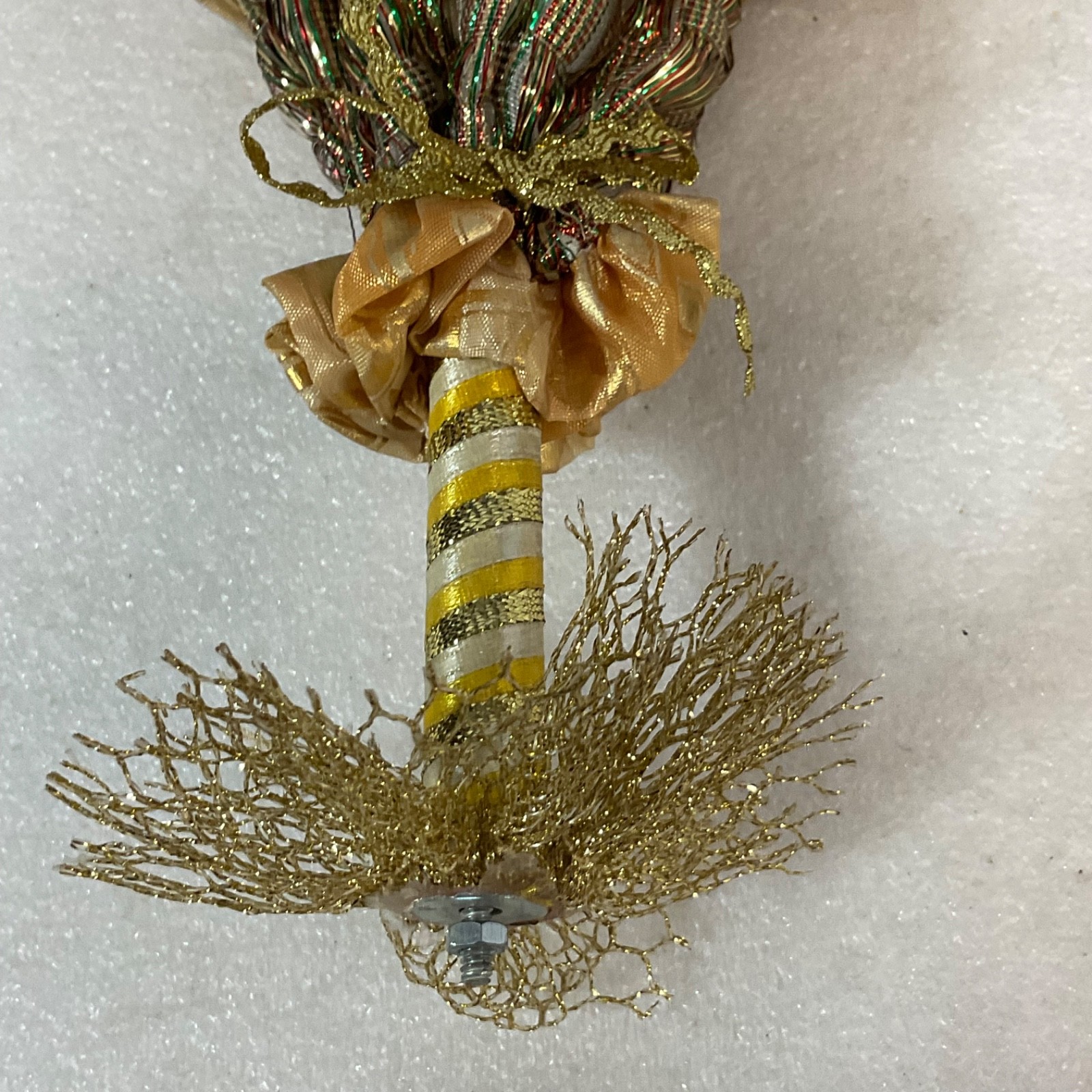 Gold Harlequin Jester Musical Wind Up Doll 12in Mask Base Mount - Image 12