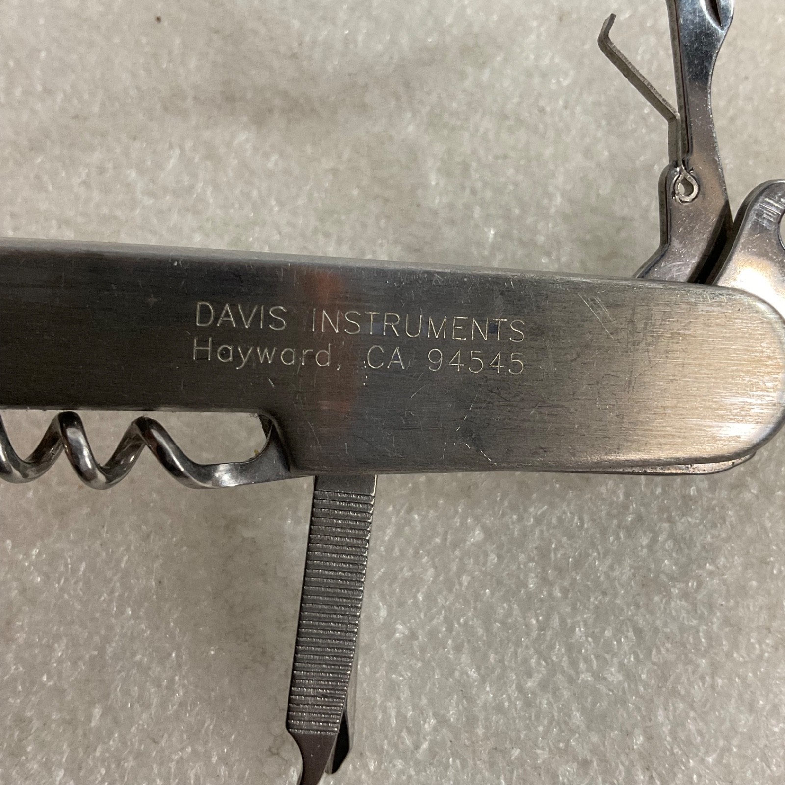 Davis Instruments Stainless Pocket Knife Multi Tool Hayward CA 3.5 in - Image 3