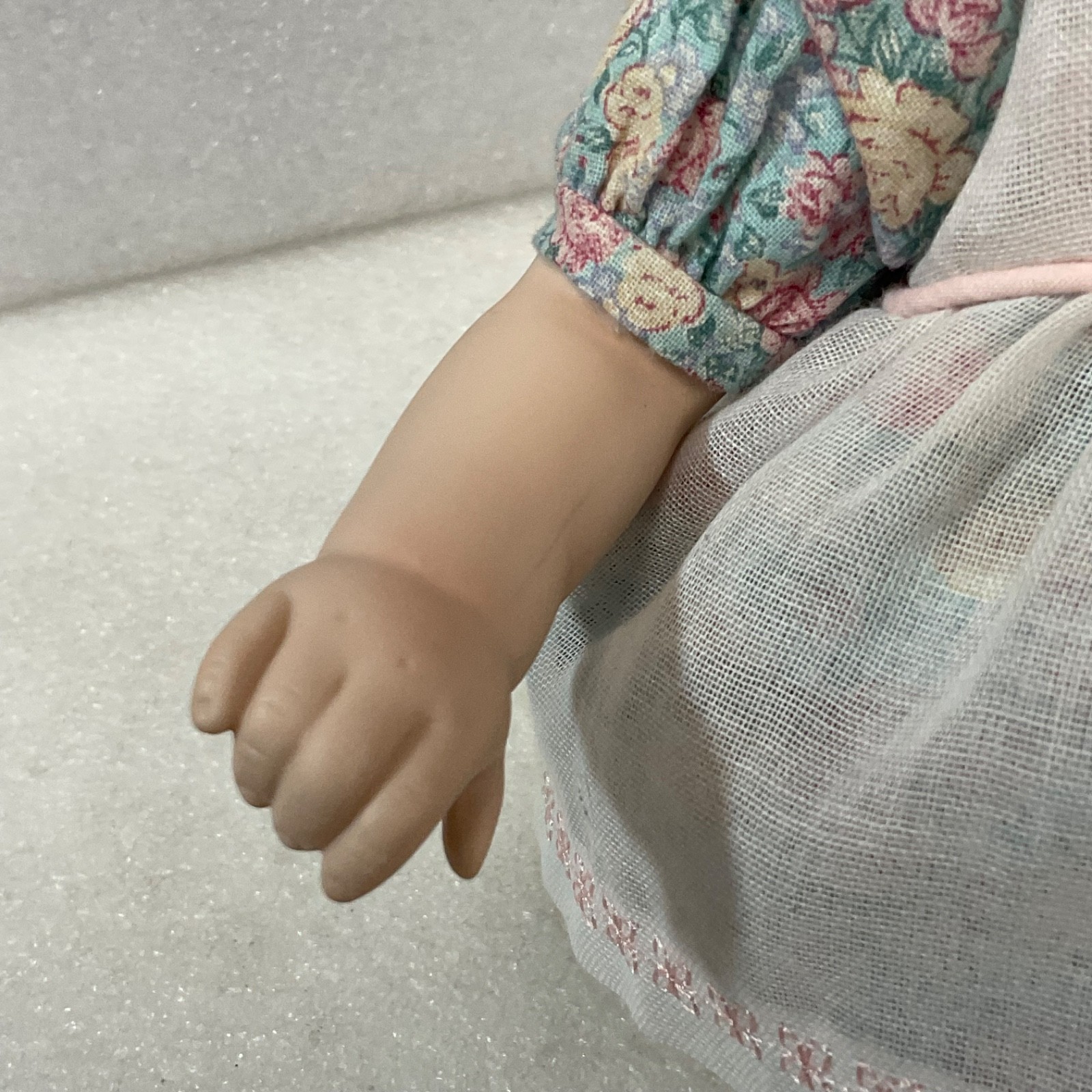 Georgetown Lullaby and Goodnight Doll Joyce Reavey 8in Songs Innocence - Image 11