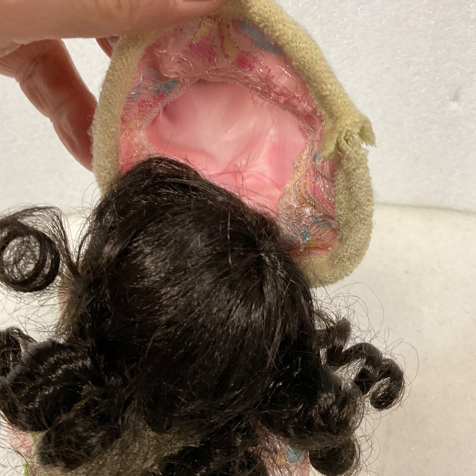 Sara Verdi 2006 Sara Doll Collection Pink Outfit Black Hair Tag - Image 9