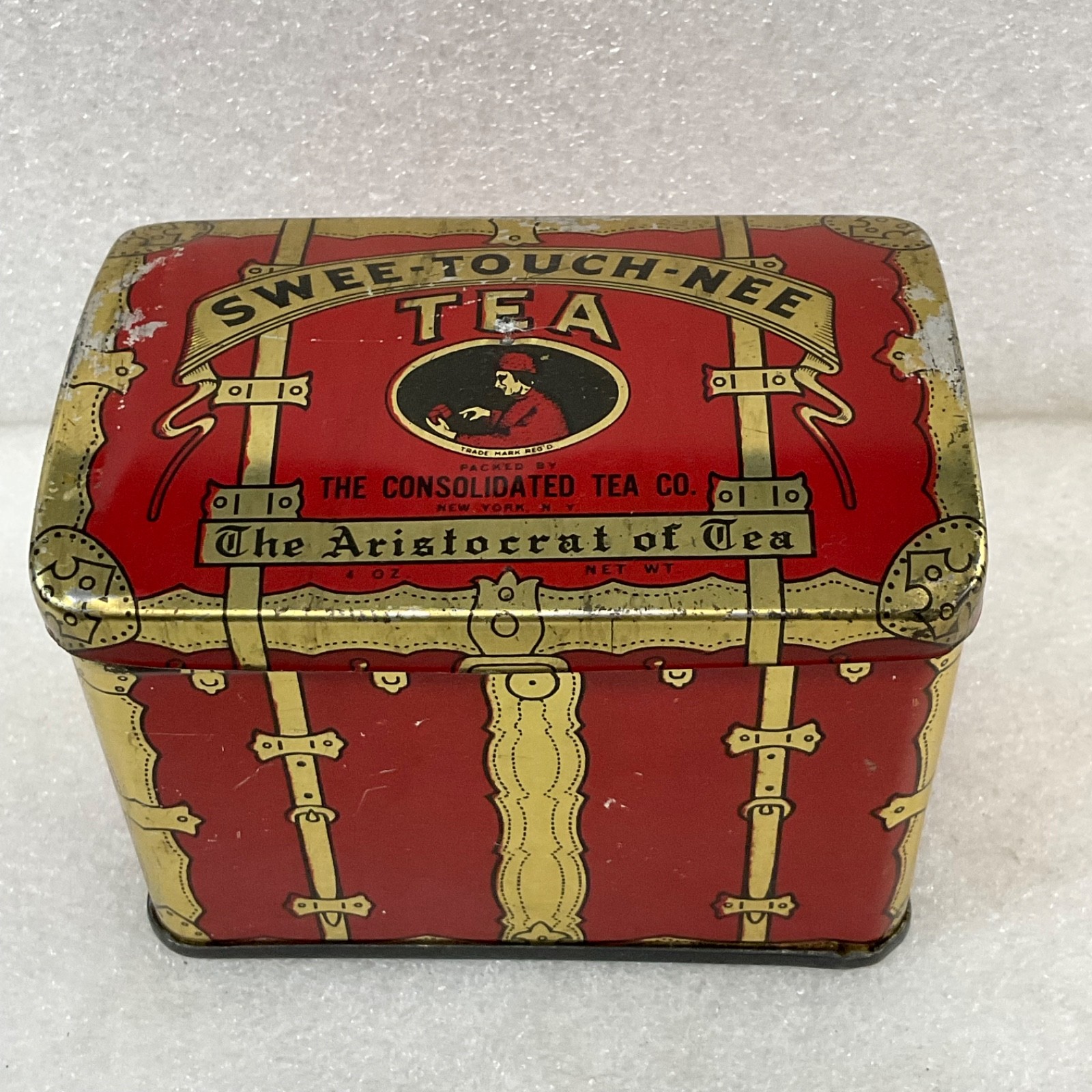 Swee-Touch-Nee Tea Tin Consolidated Tea Co Red 4 oz 4 in - Image 1