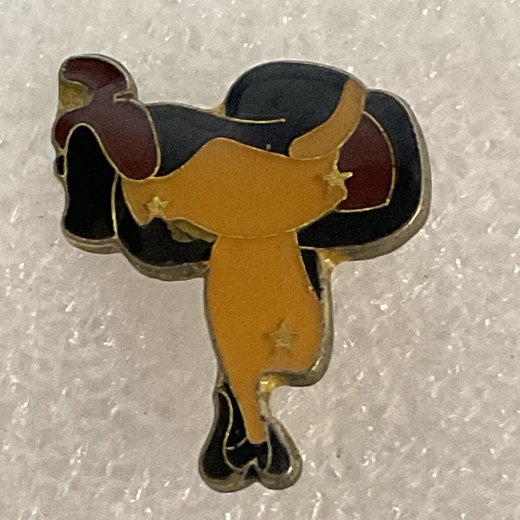 Vintage Saddle Western Cowboy 1” Pin Pinback GnuCollectibles - Image 1