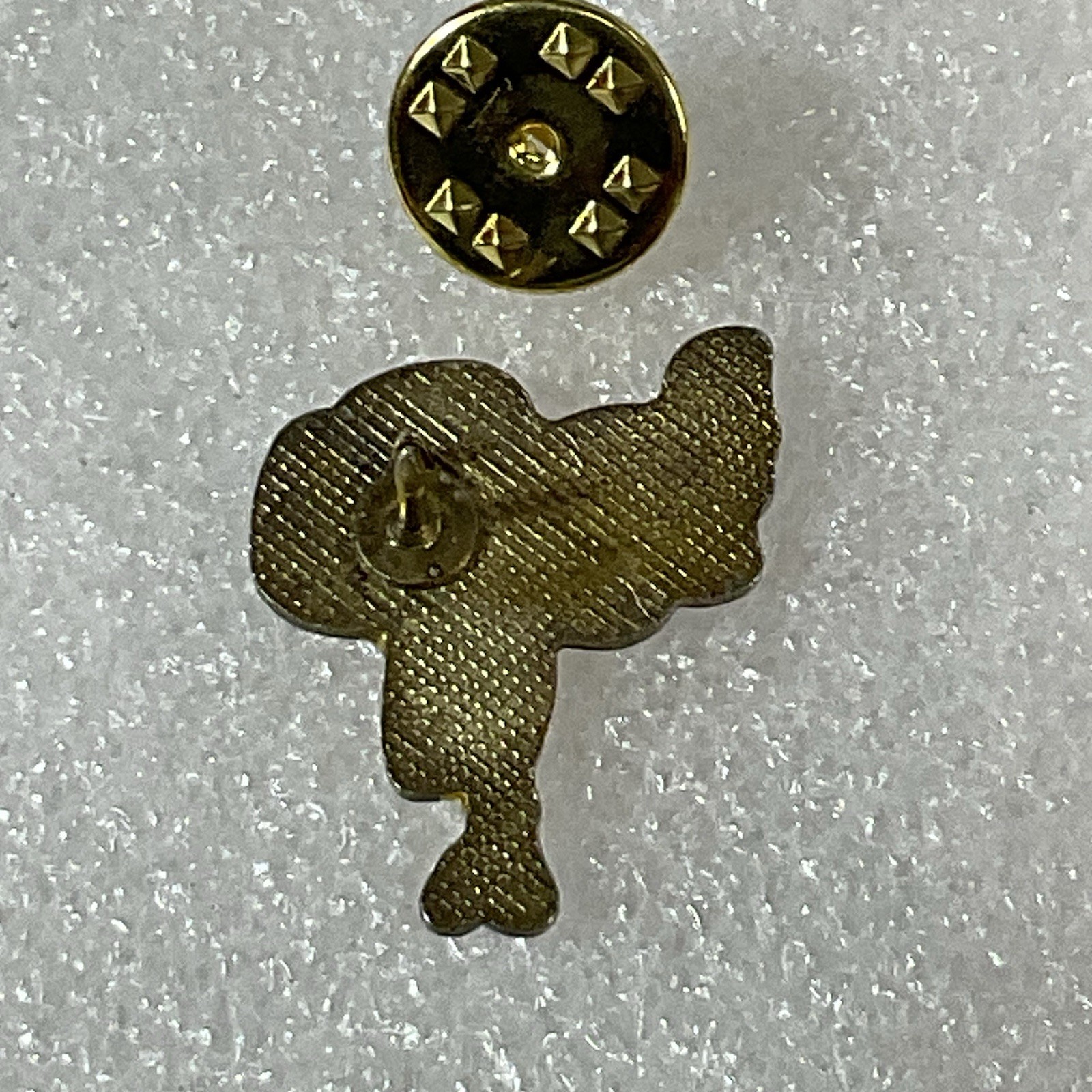 Vintage Saddle Western Cowboy 1” Pin Pinback GnuCollectibles - Image 4
