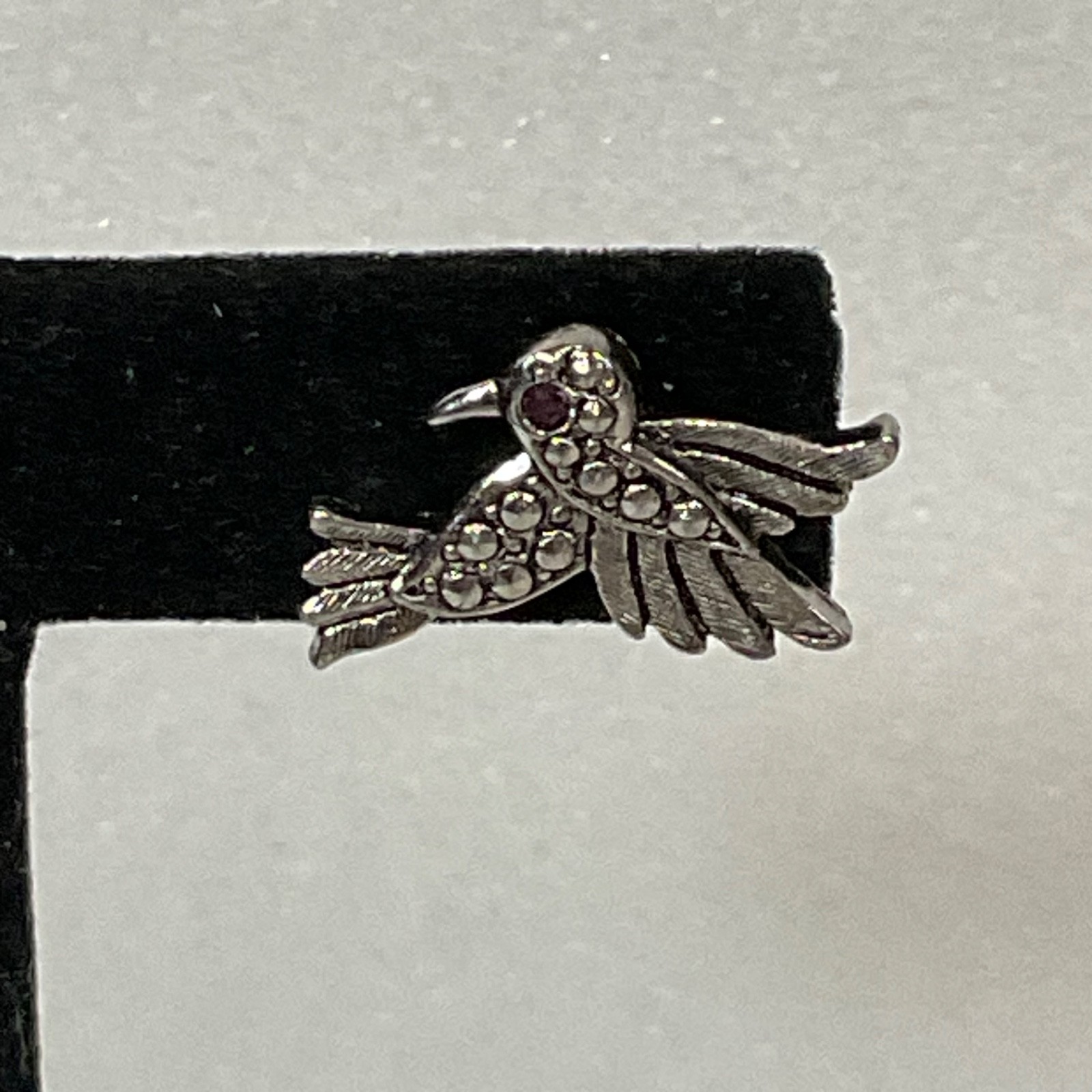Avon Vintage Bird Earrings Silver Tone Marcasite Rhinestone Red Eye Studs - Image 2