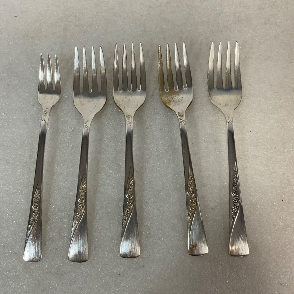 Revelation Silver Plate Forks 5pc Floral Handle Flatware Lot 6in - Image 1