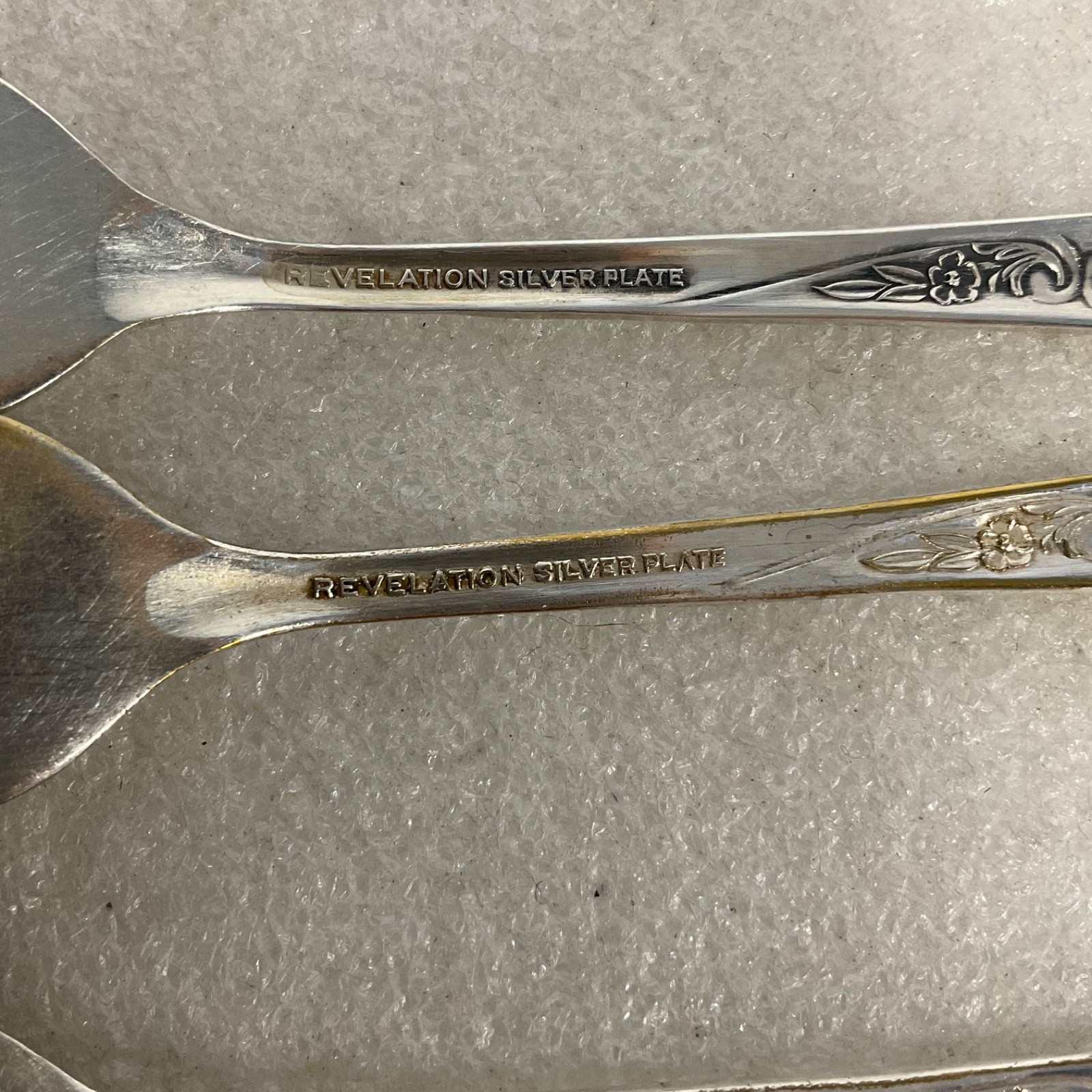 Revelation Silver Plate Forks 5pc Floral Handle Flatware Lot 6in - Image 5