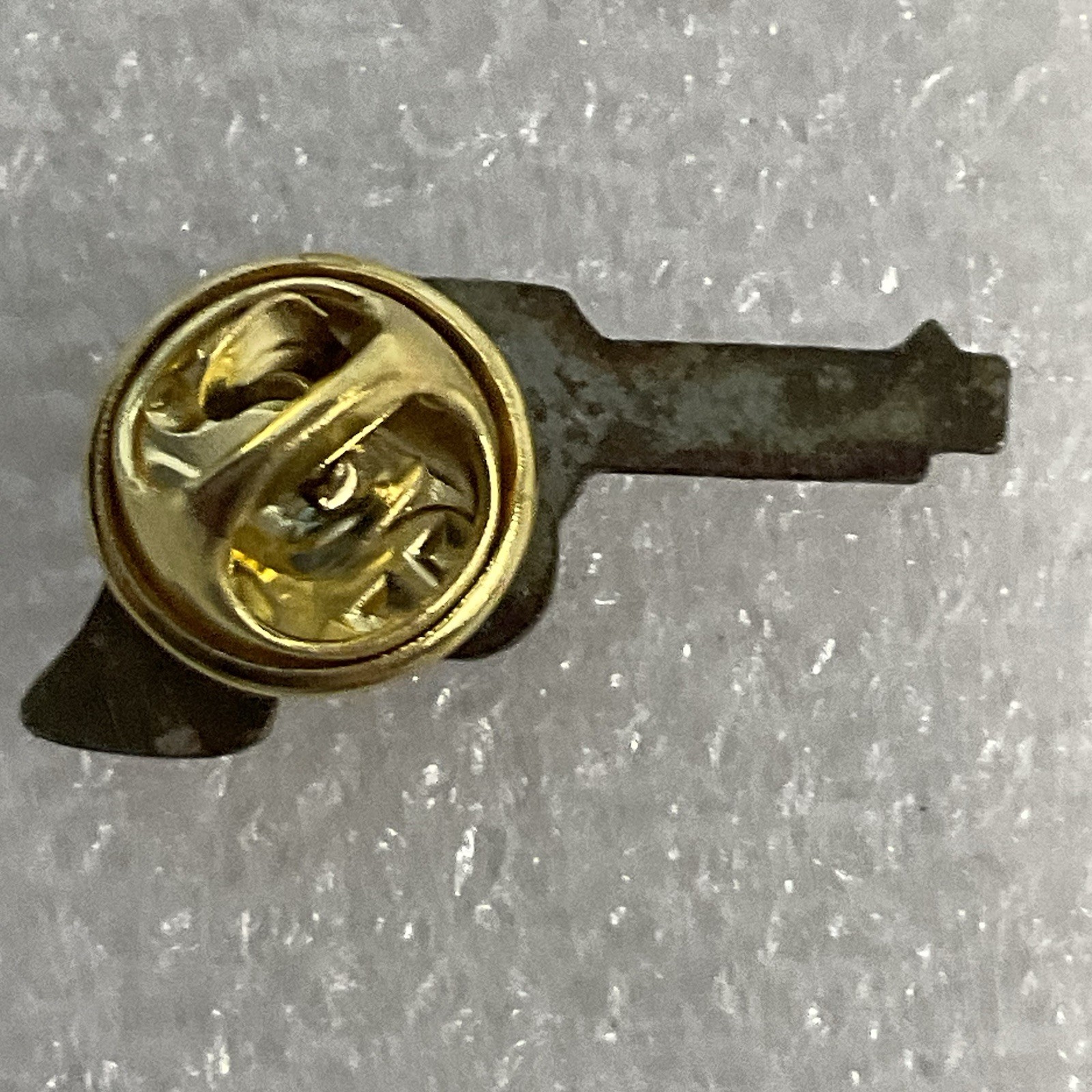 Vintage Revolver Outlaw Pistol Metal Enamel Pin Pinback 1” X 1/2” - Image 2