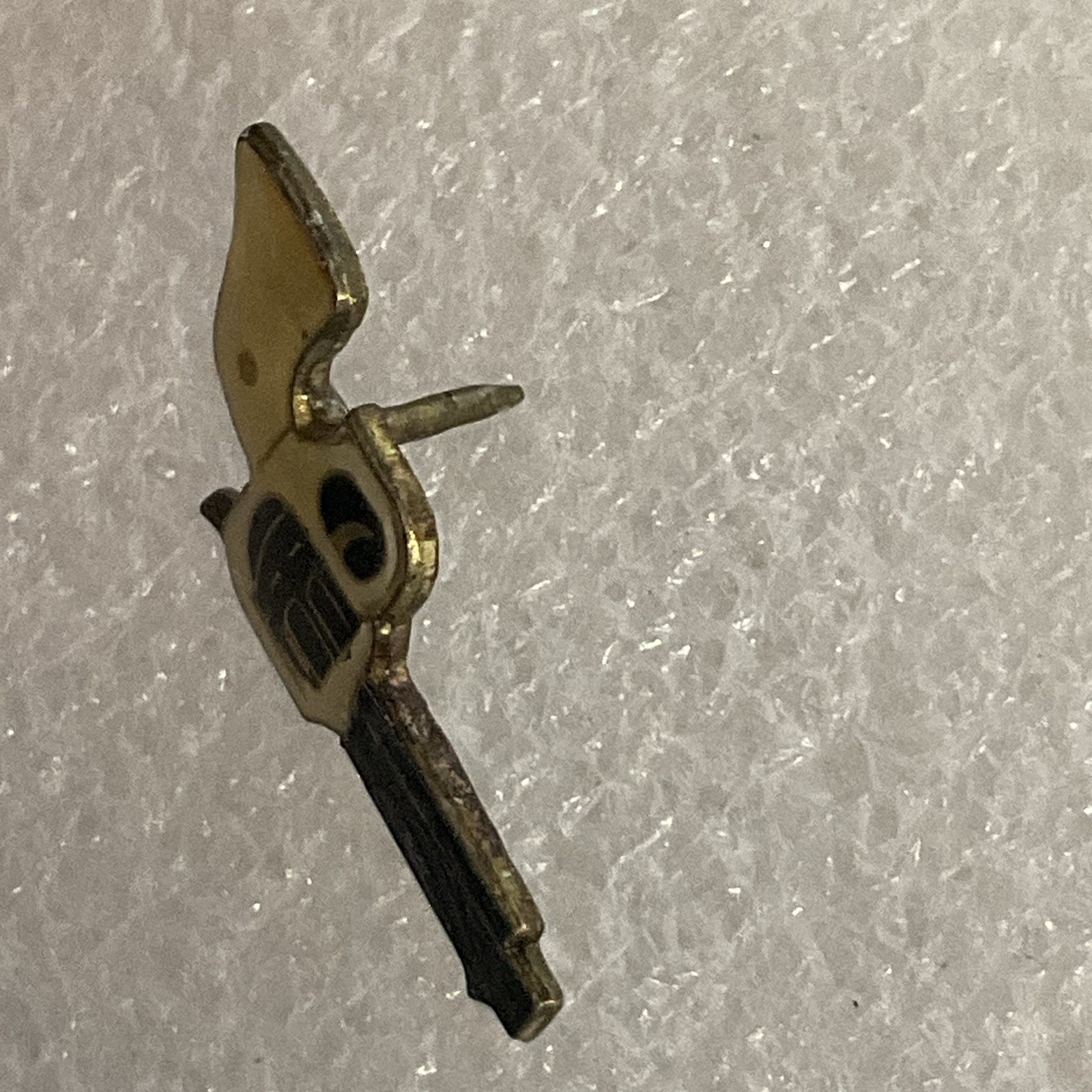 Vintage Revolver Outlaw Pistol Metal Enamel Pin Pinback 1” X 1/2” - Image 6