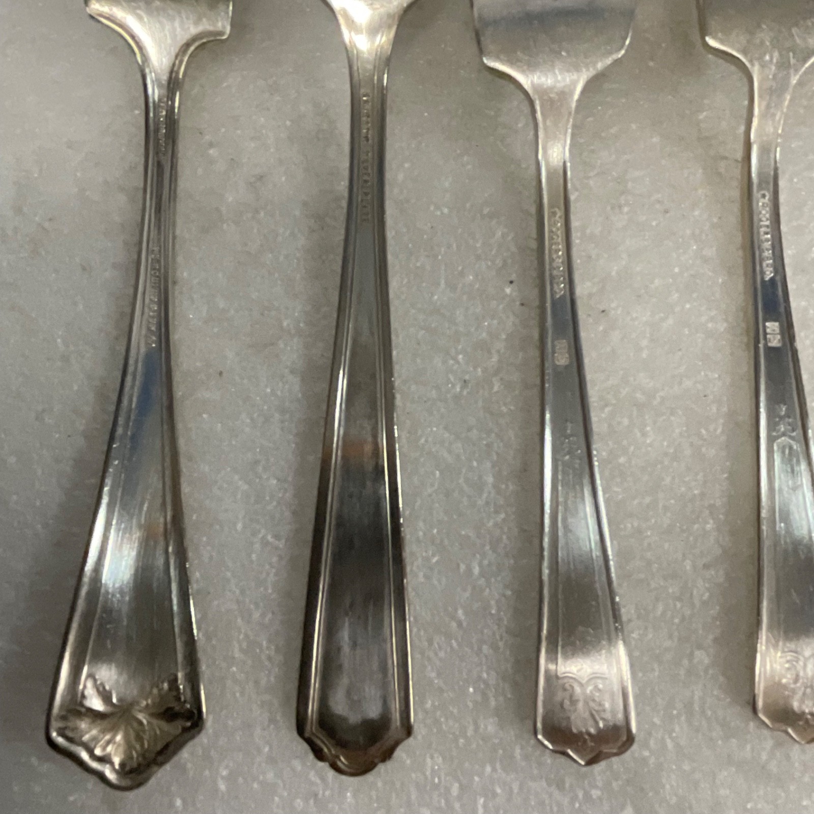 Mixed Rogers Bros Majestic Silver Plate Fork Lot 6pc Floral Flatware - Image 10