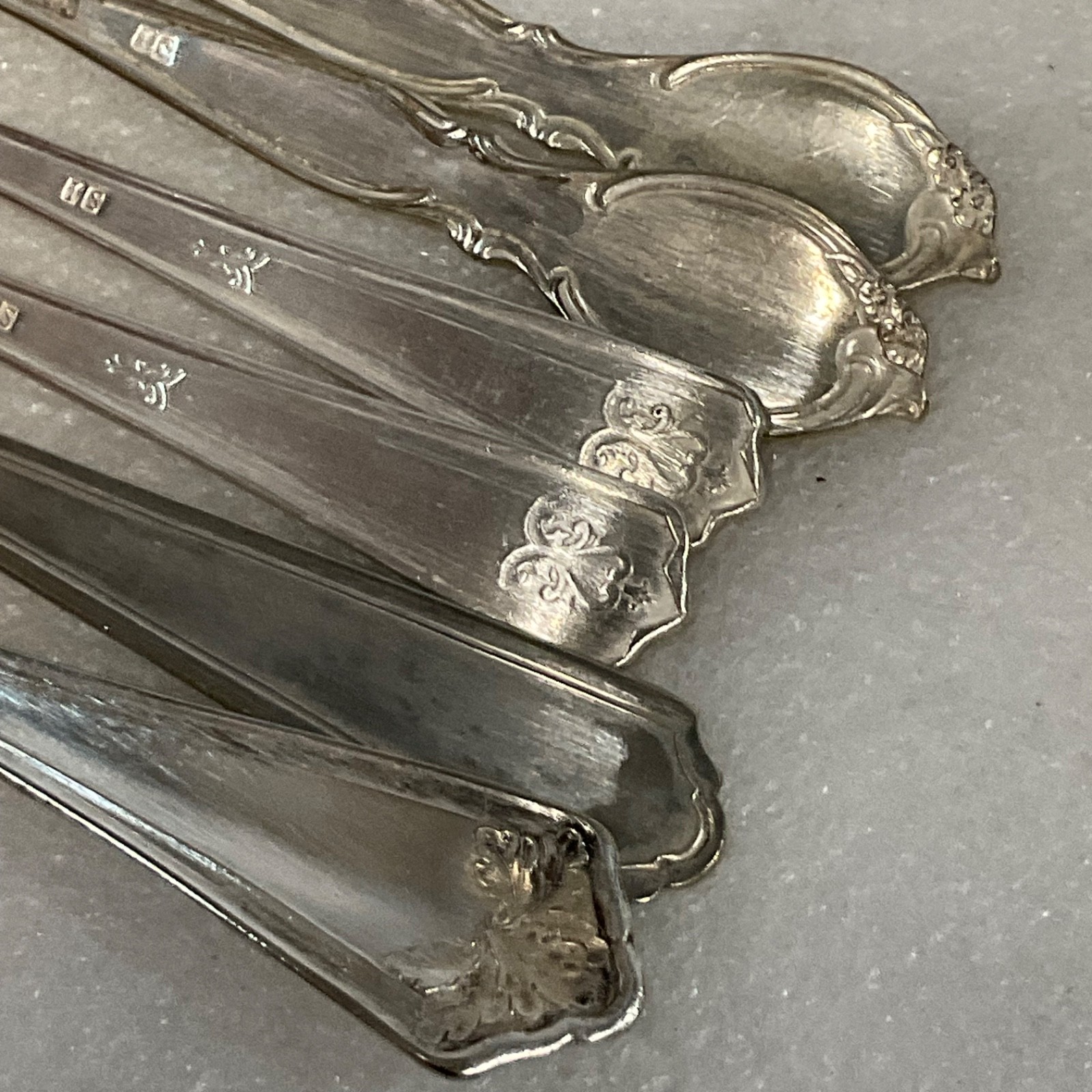 Mixed Rogers Bros Majestic Silver Plate Fork Lot 6pc Floral Flatware - Image 14