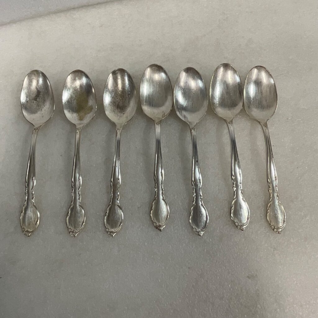 7pc Rogers AA Overlaid IS Teaspoons Floral Handle 6in - Image 1