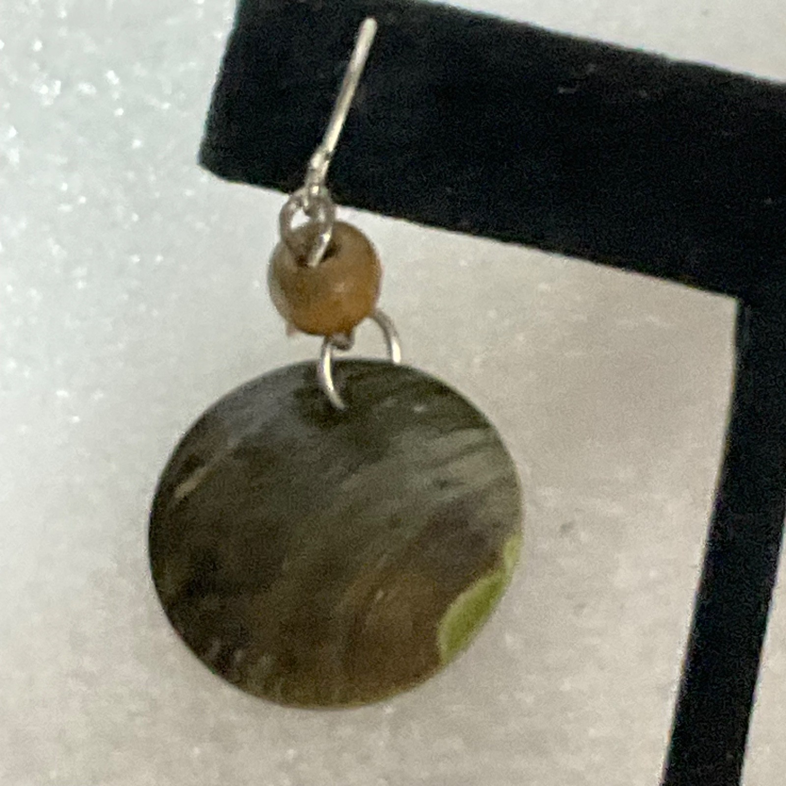 Green Shell Disc Dangle Drop Earrings Boho Beaded Lightweight Pierced Jewelry - Image 7